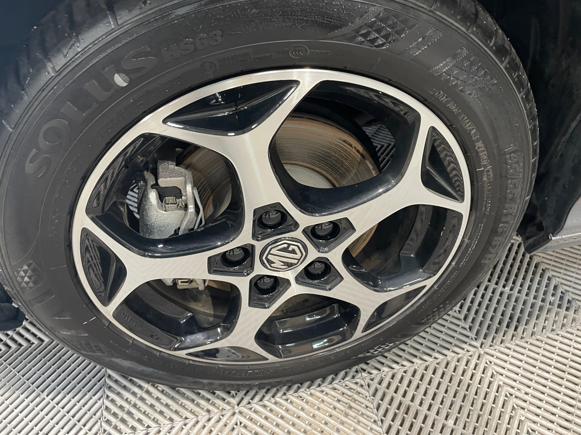 MG MG3 1.5 L Hybrid+ 195 ch Luxury — expertise