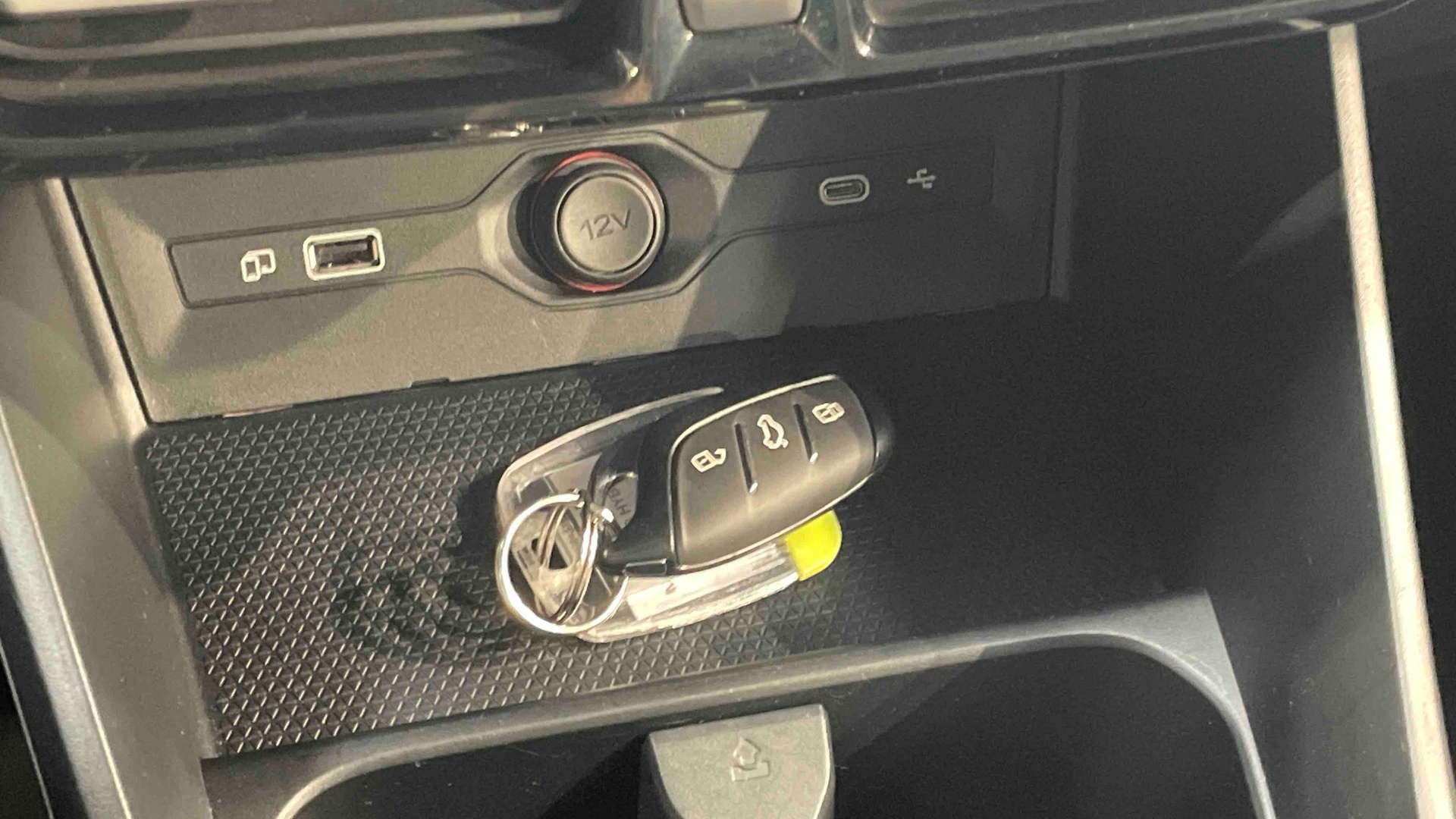 MG MG3 1.5 L Hybrid+ 195 ch Luxury