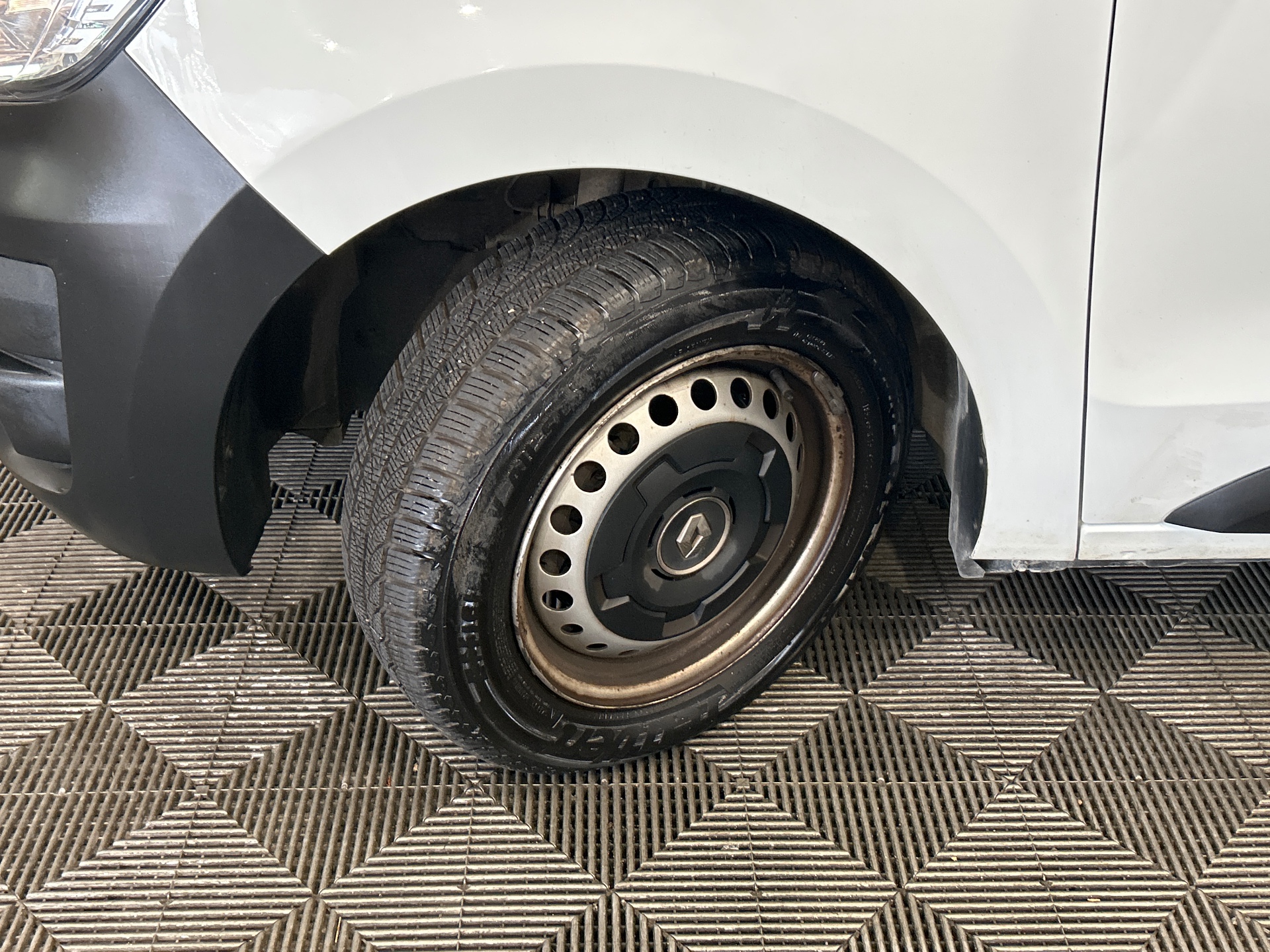 RENAULT EXPRESS VAN Confort Blue dCi 95 - 22 — expertise
