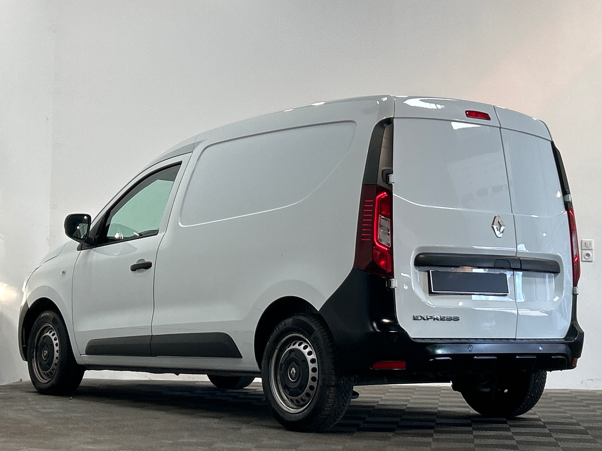RENAULT EXPRESS VAN BLUE DCI 95 - 22 CONFORT