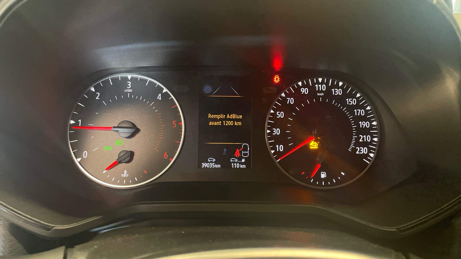 RENAULT CLIO V Blue dCi 100 - 21N Business
