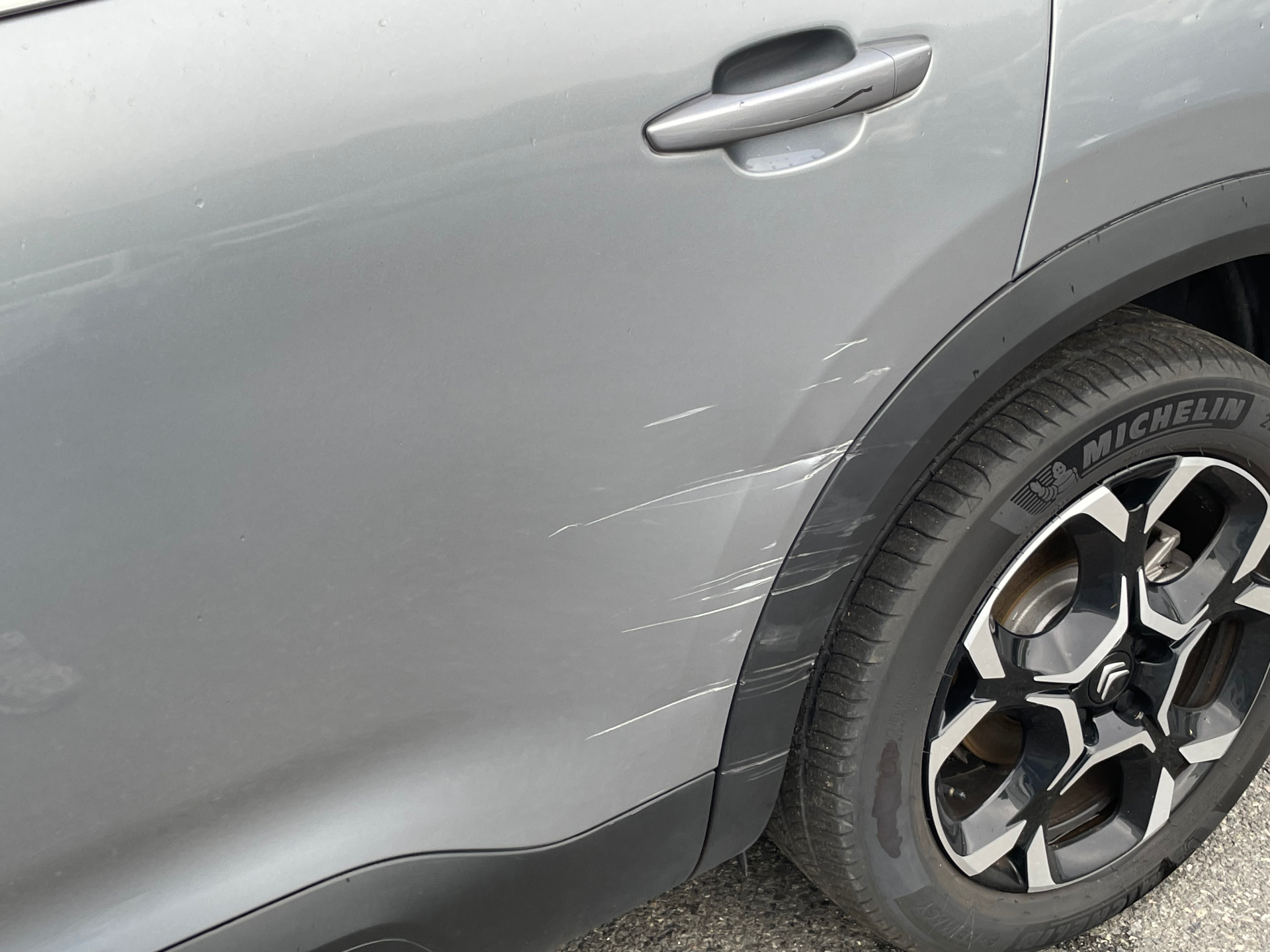 CITROEN C5 AIRCROSS Hybride 136 e-DCS6 Max — expertise