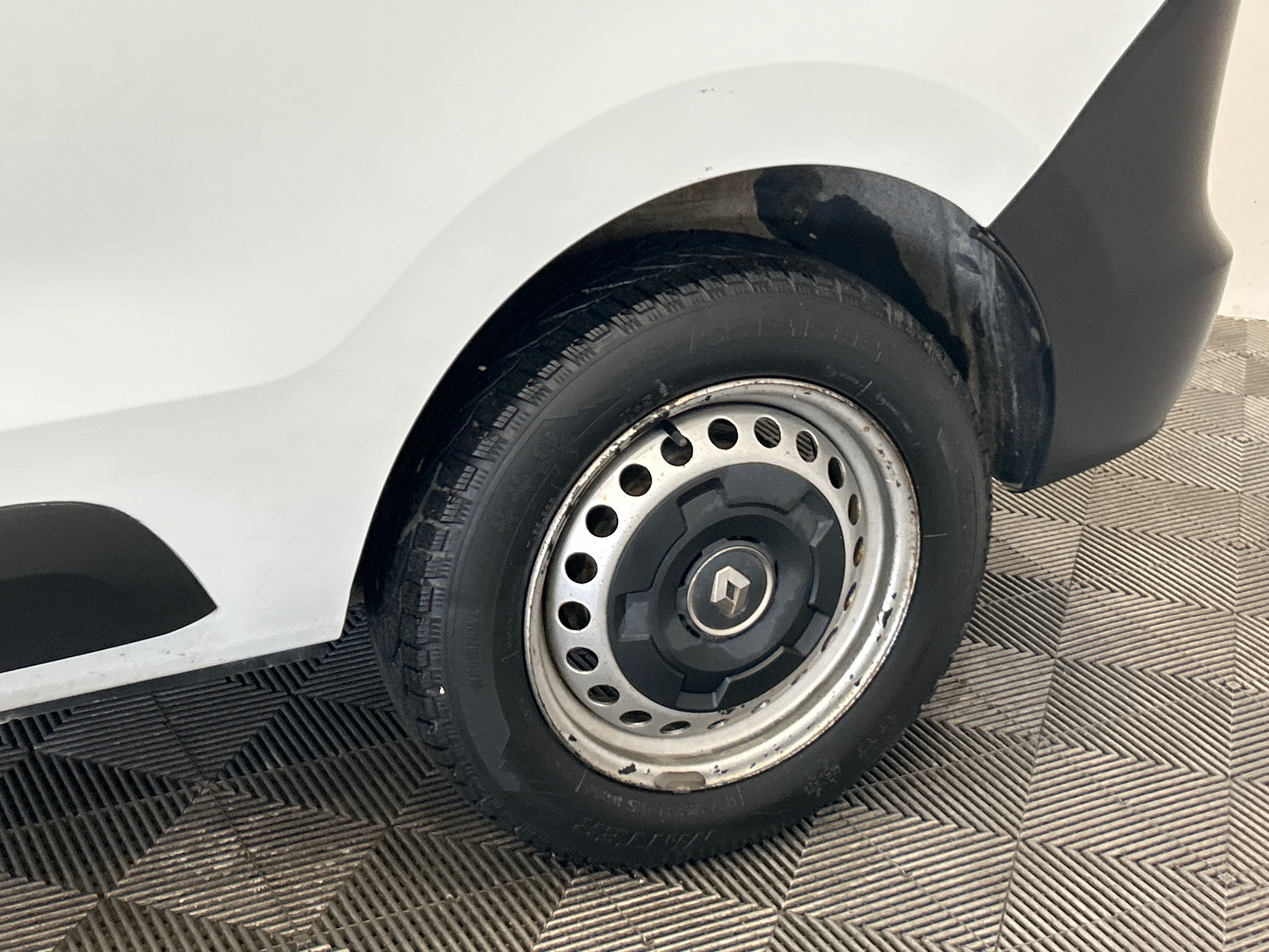 RENAULT EXPRESS VAN Confort Blue dCi 95 - 22 — expertise