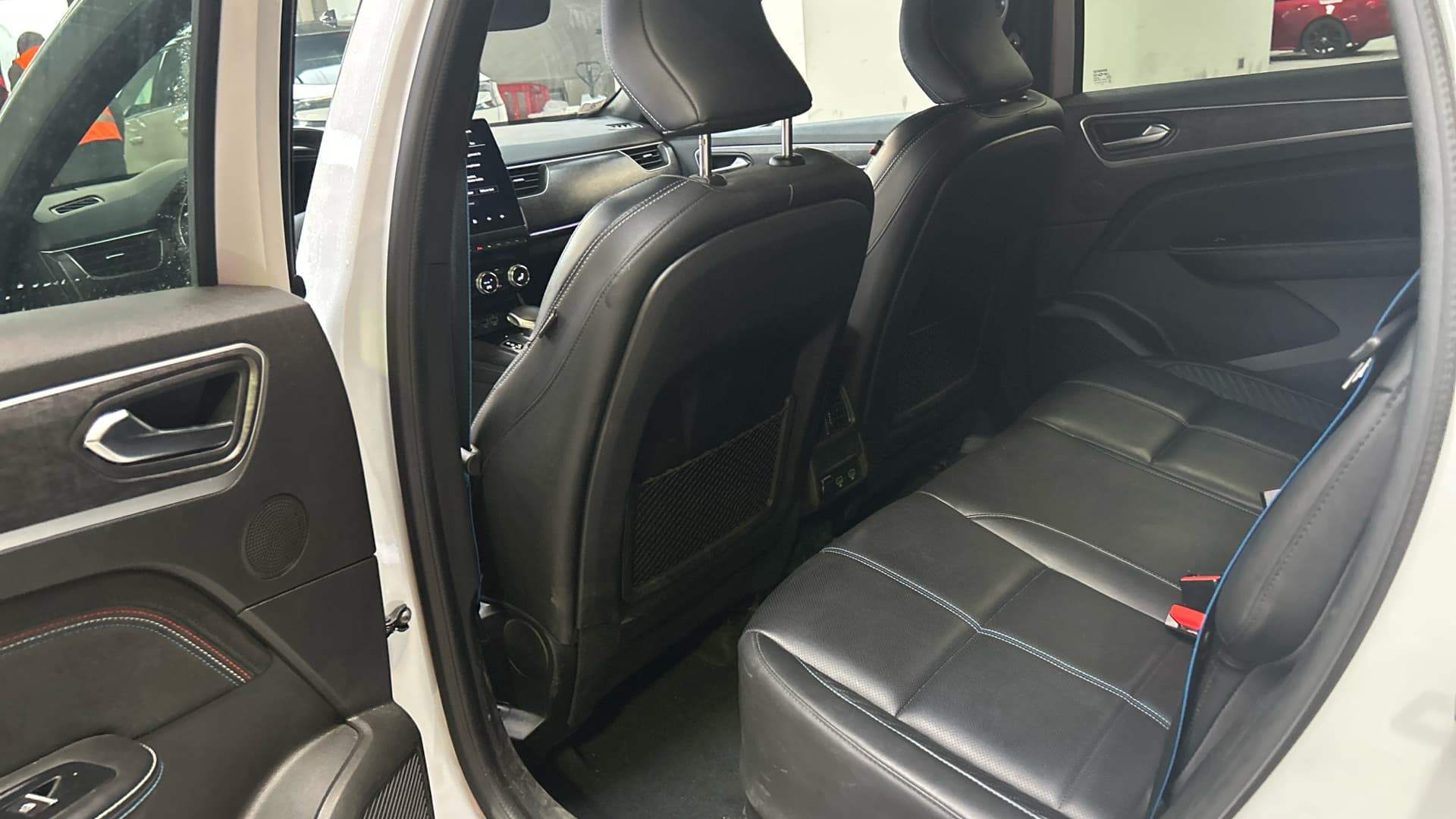 RENAULT ARKANA E-Tech 145 - 23 esprit Alpine