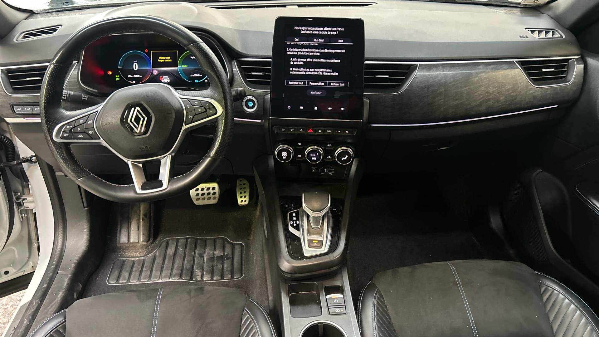 RENAULT ARKANA E-Tech 145 - 23 esprit Alpine