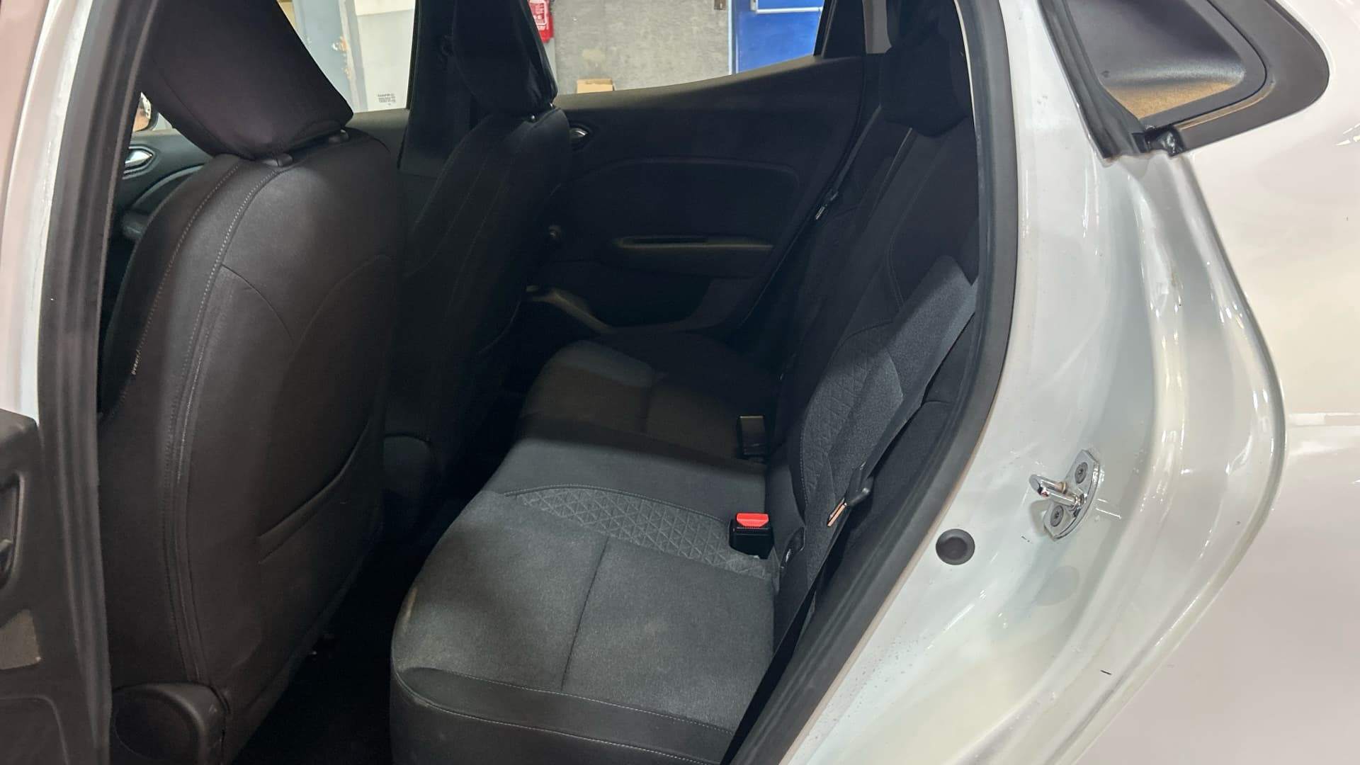 RENAULT CLIO V TCe 90 Business