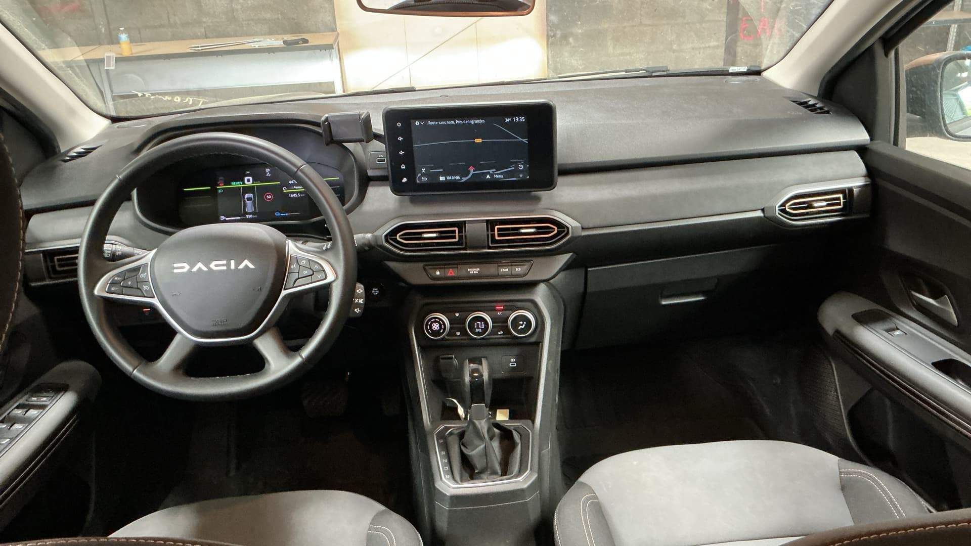 DACIA JOGGER Hybrid 140 7 places GSR2 Extreme