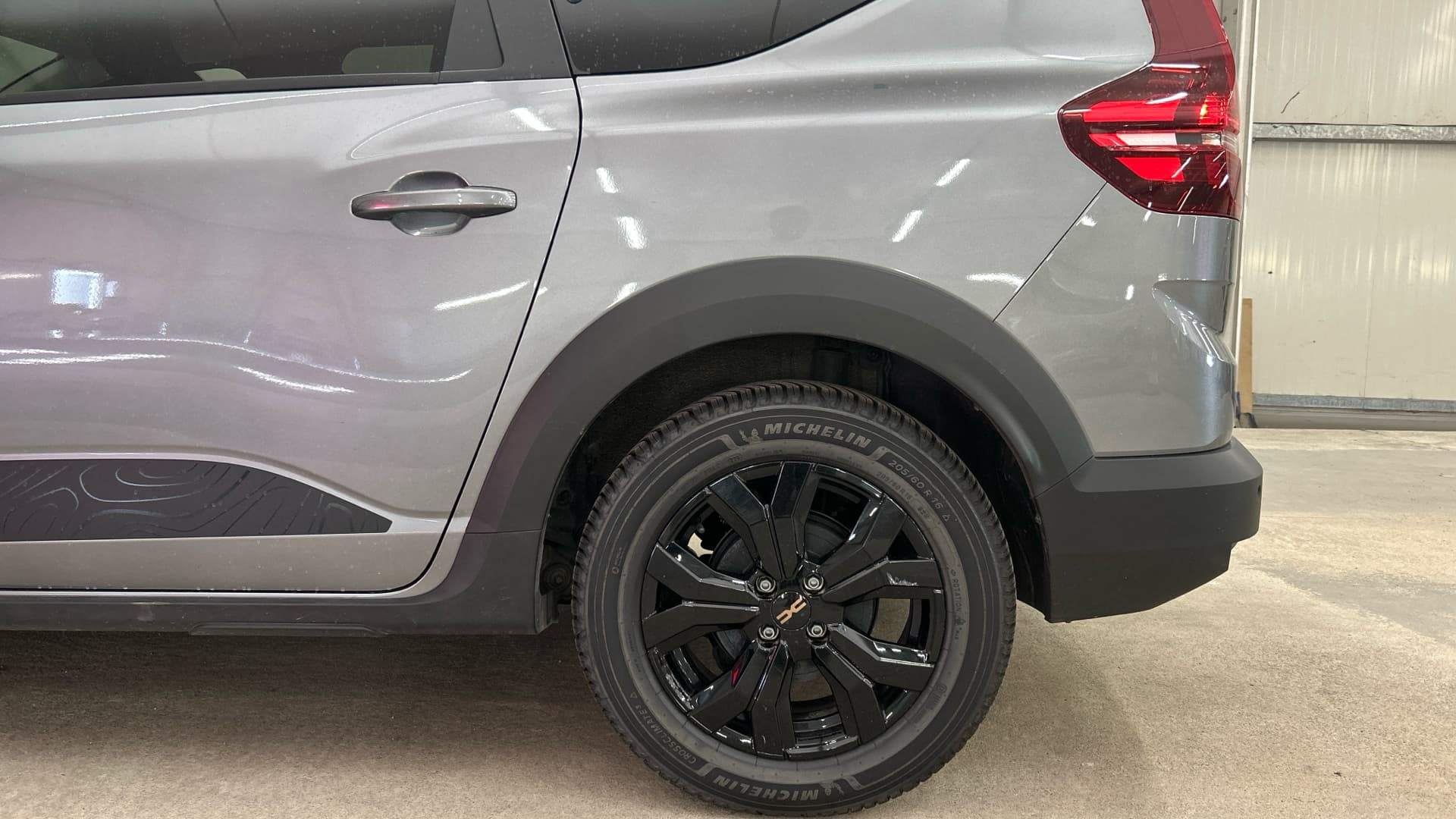 DACIA JOGGER Hybrid 140 7 places GSR2 Extreme