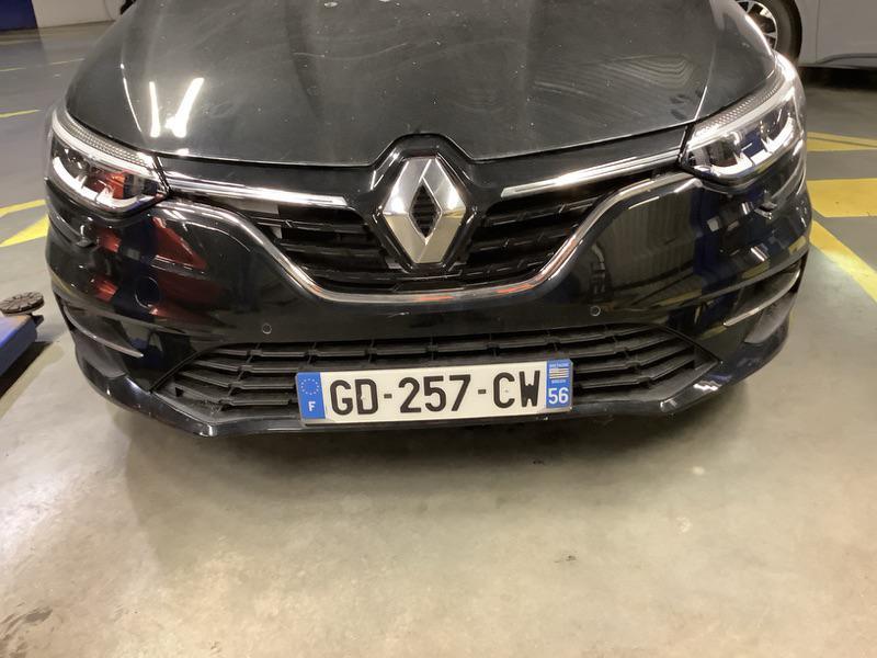 RENAULT MEGANE IV BERLINE Blue dCi 115 - 21B Business — expertise