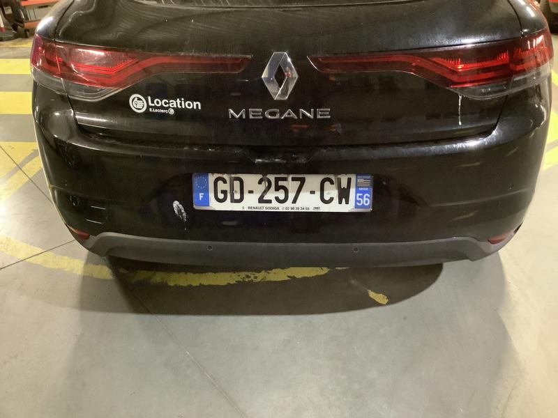 RENAULT MEGANE IV BERLINE Blue dCi 115 - 21B Business — expertise