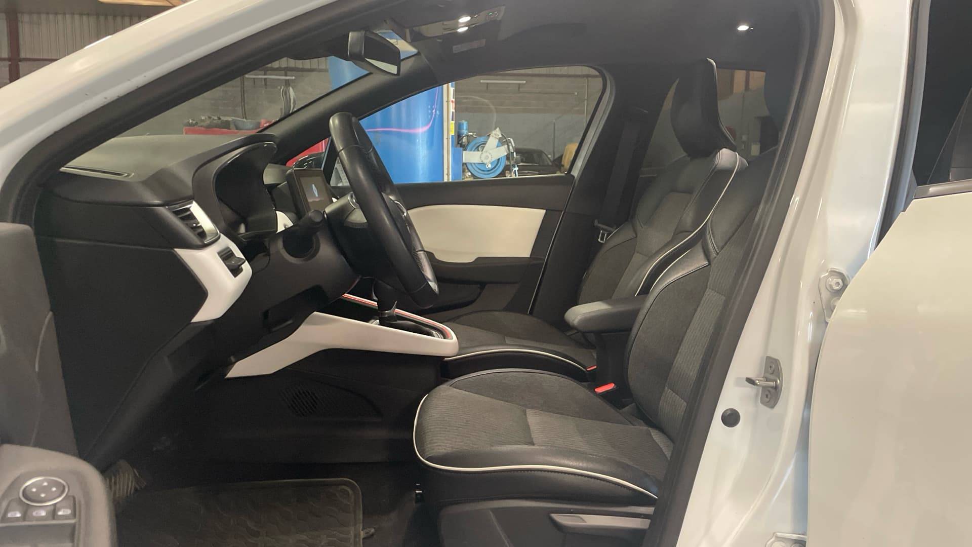RENAULT CLIO V E-Tech full hybrid 145 Techno