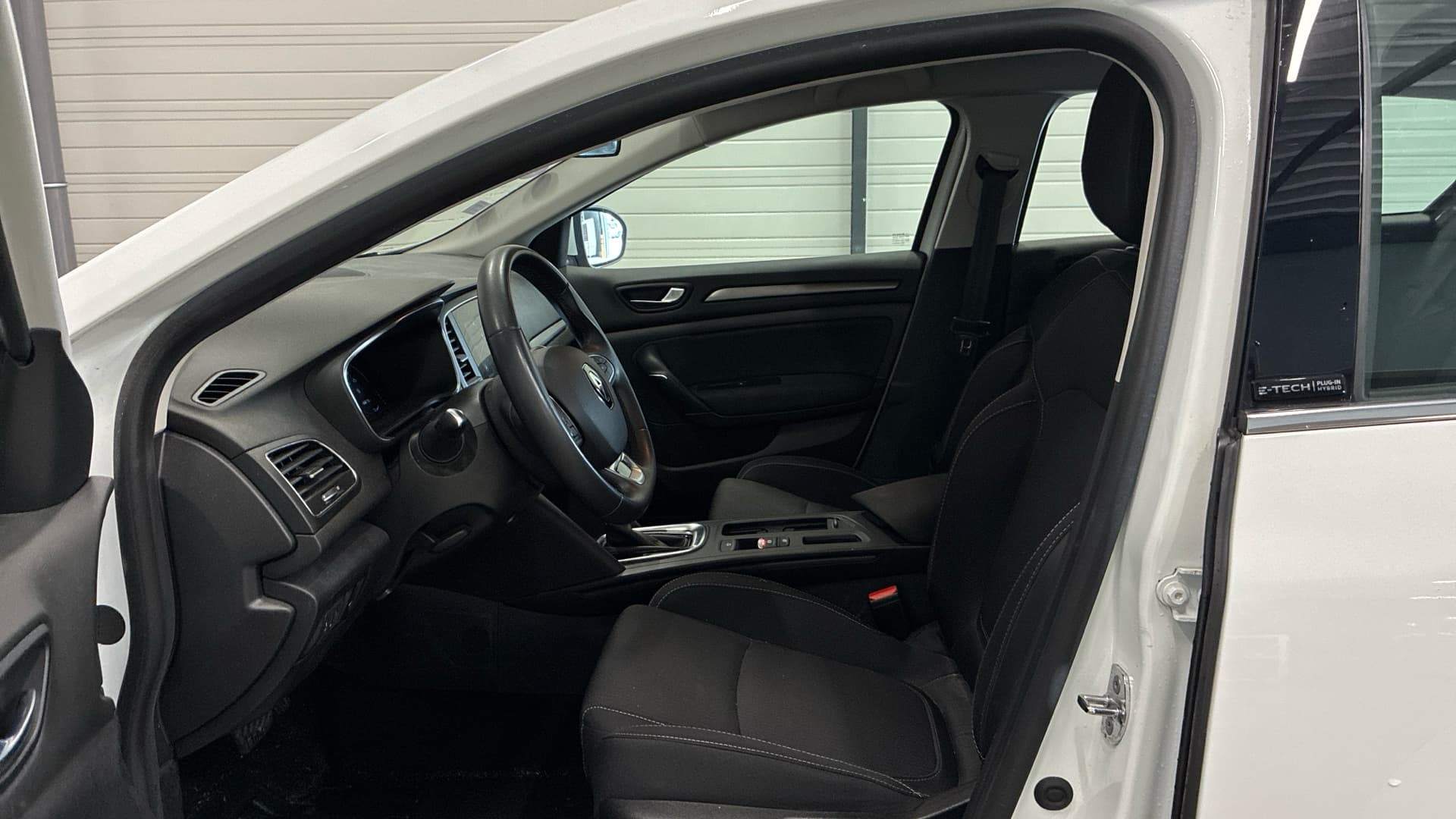 RENAULT MEGANE IV ESTATE E-TECH Plug-In Hybride 160 Business