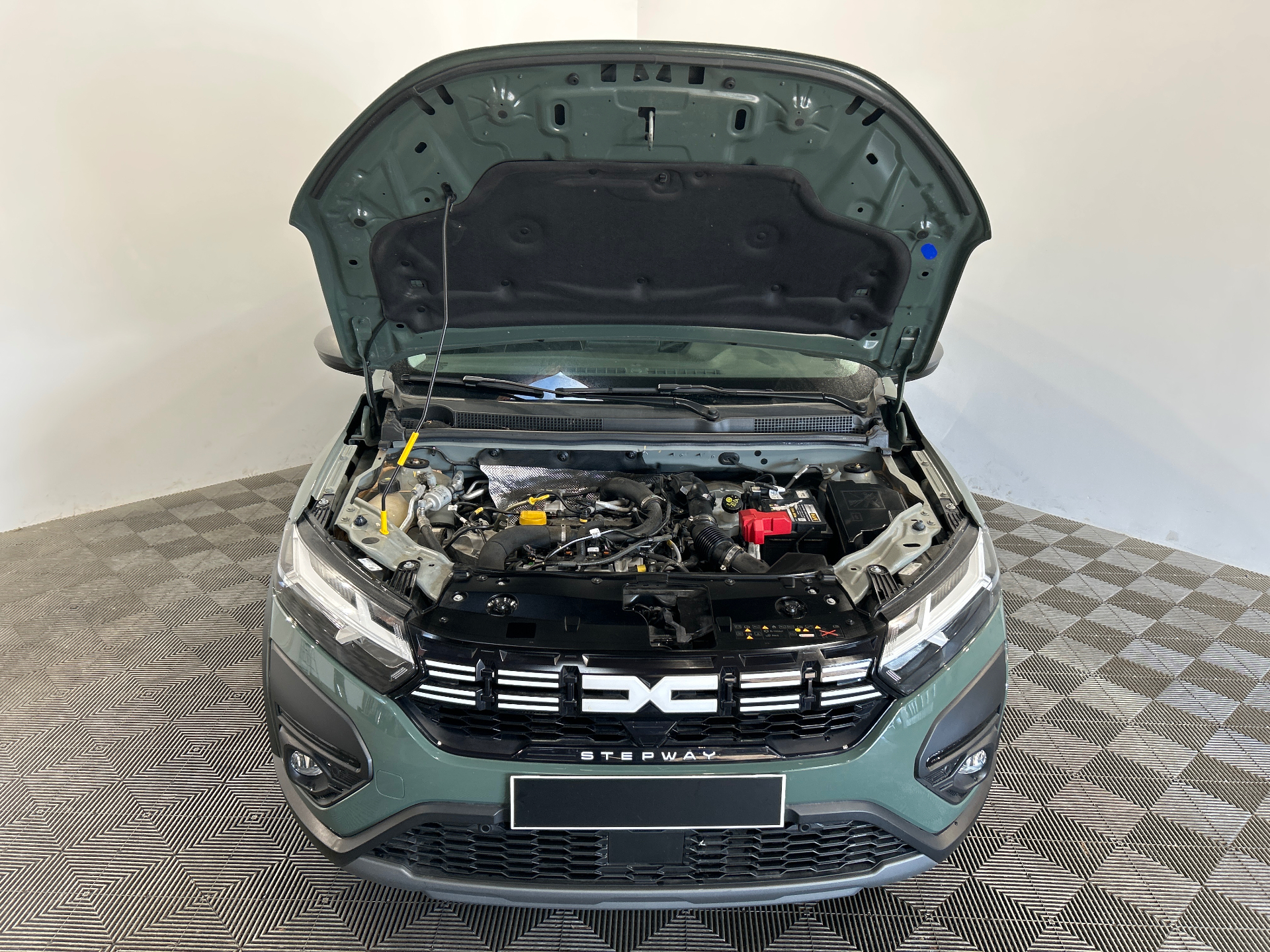 DACIA SANDERO ECO-G 100 Stepway Expression + — expertise