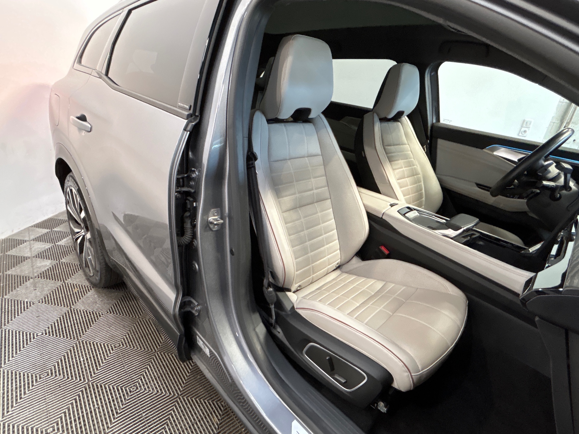 RENAULT ESPACE VI E-Tech hybrid 200 Iconic