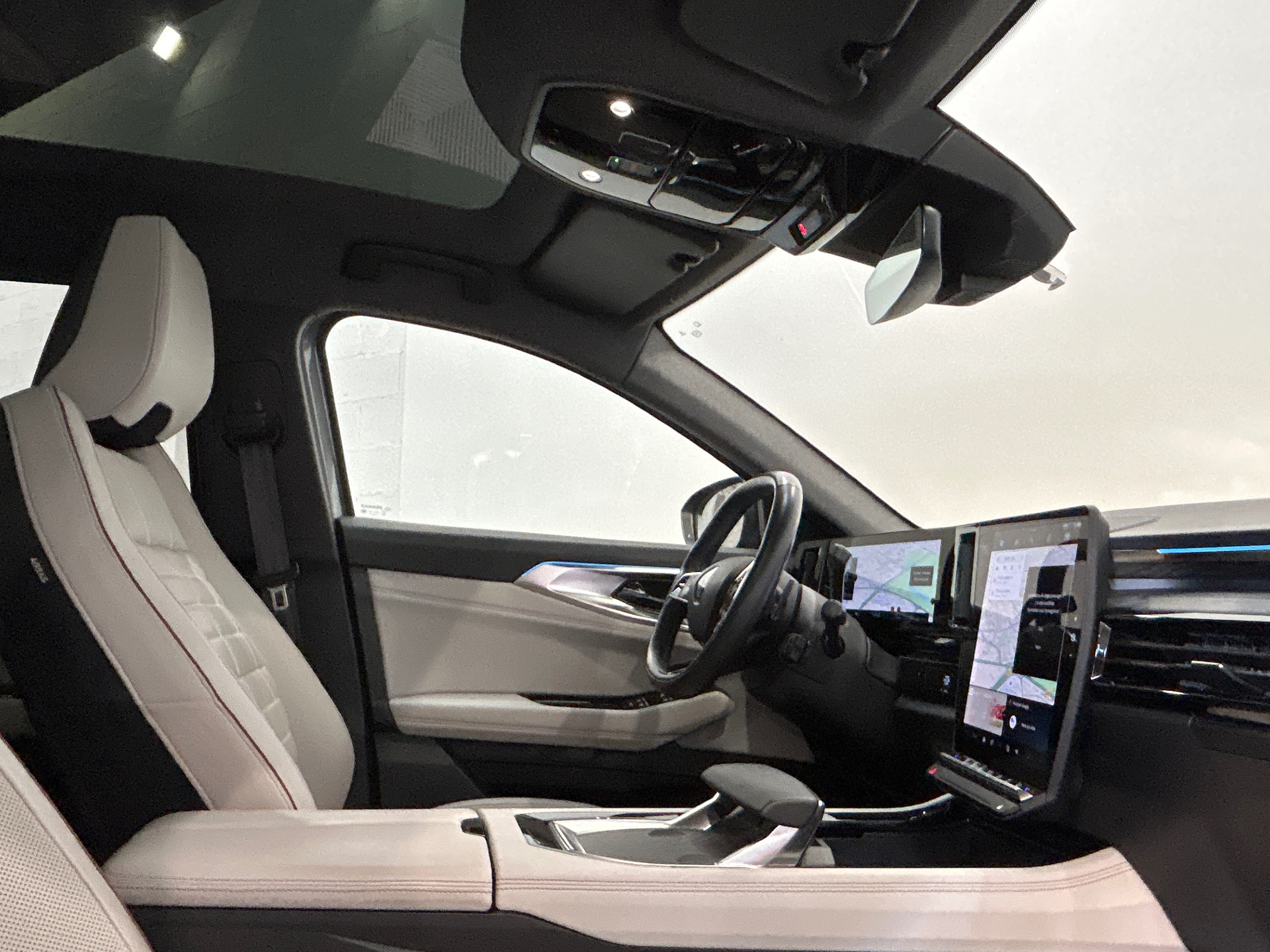 RENAULT ESPACE VI E-Tech hybrid 200 Iconic
