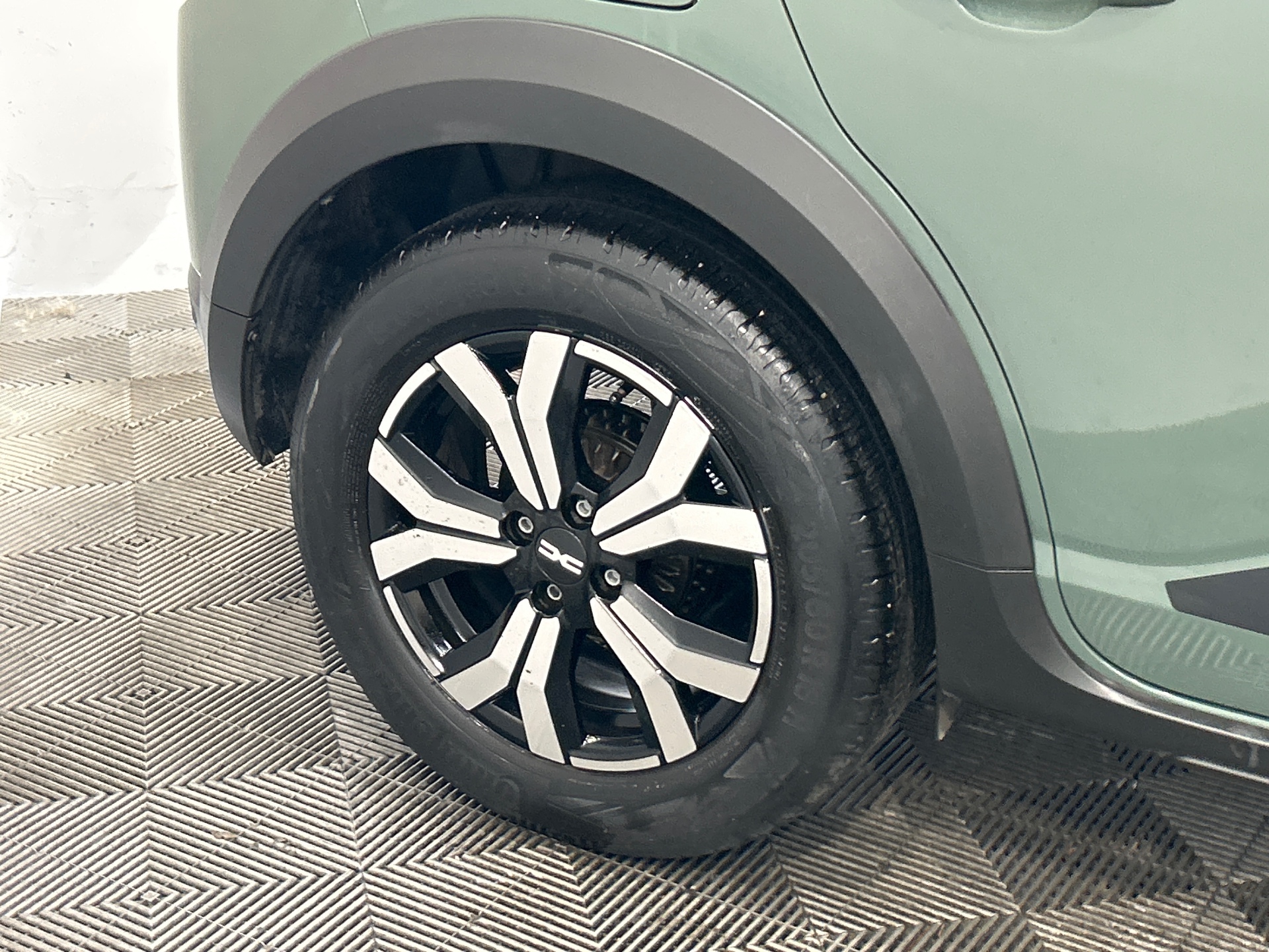 DACIA SANDERO ECO-G 100 Stepway Expression + — expertise