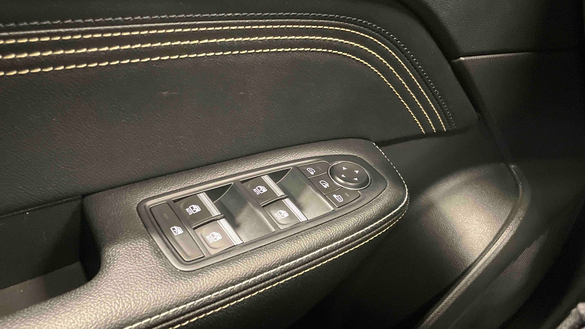 RENAULT ARKANA E-Tech hybride 145 - 22 Engineered