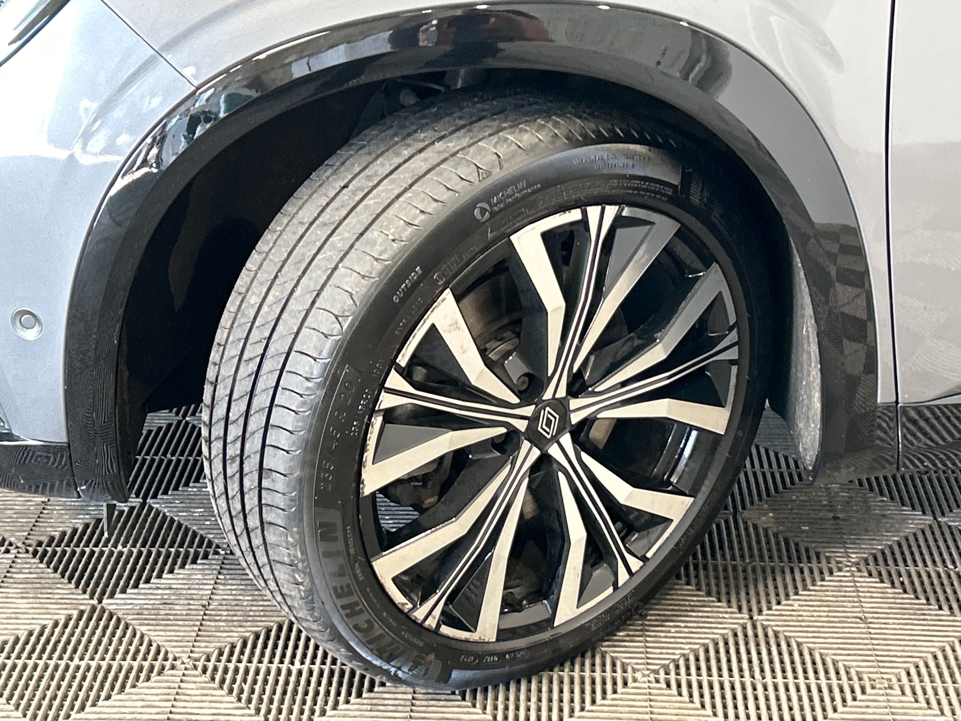 RENAULT ESPACE VI E-Tech hybrid 200 Iconic — expertise