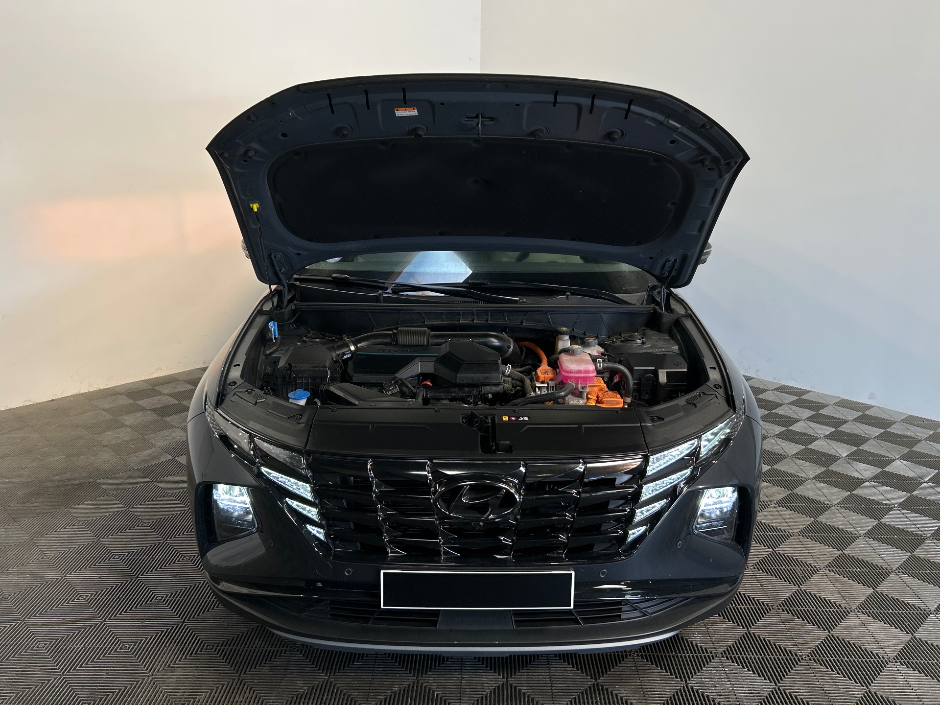 HYUNDAI TUCSON 1.6 T-GDI 230 Hybrid BVA6 Executive — expertise