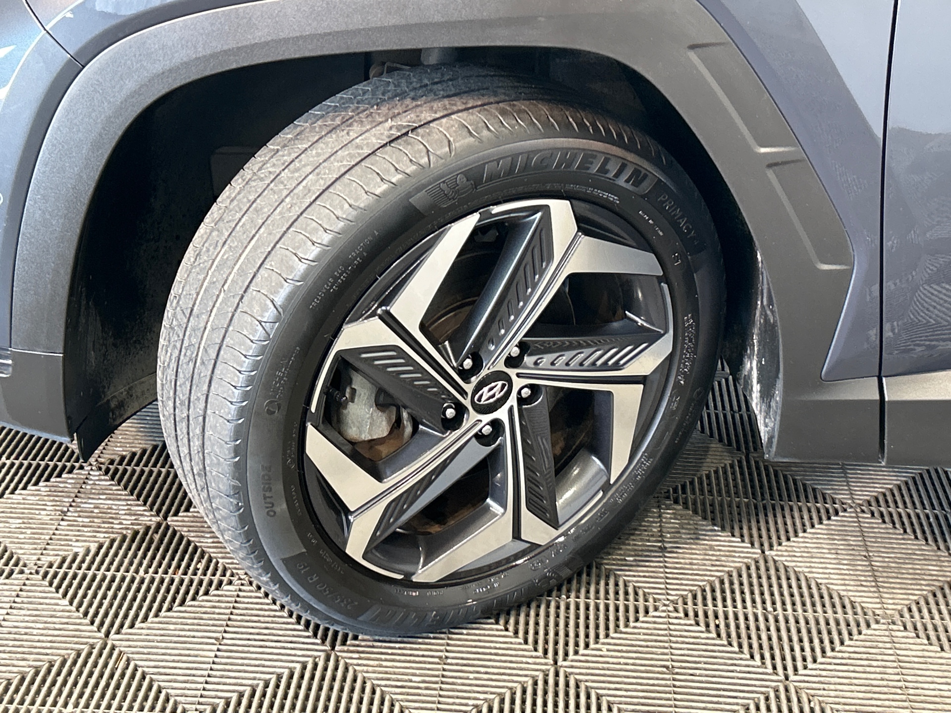 HYUNDAI TUCSON 1.6 T-GDI 230 Hybrid BVA6 Executive — expertise
