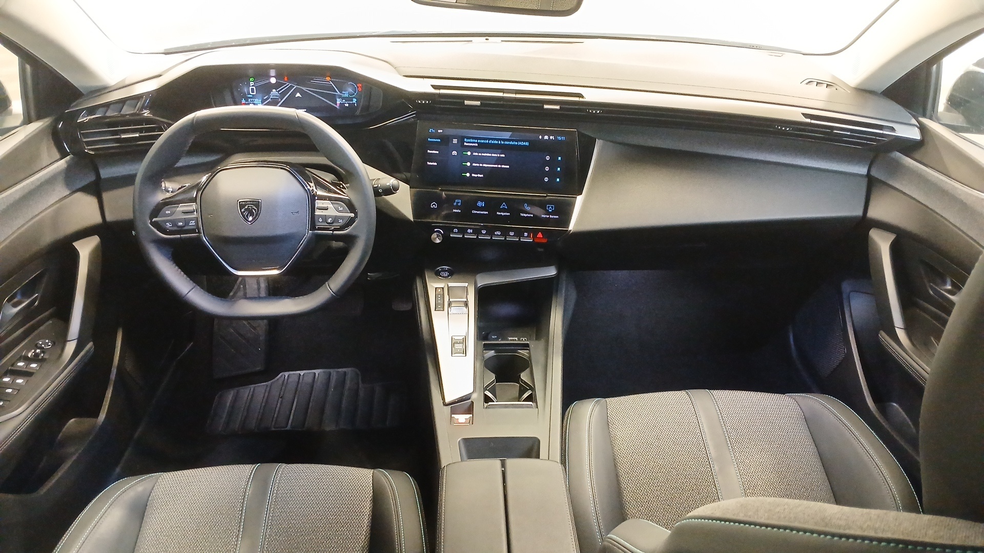PEUGEOT 308 Allure Hybrid 145 ch e-DCS6