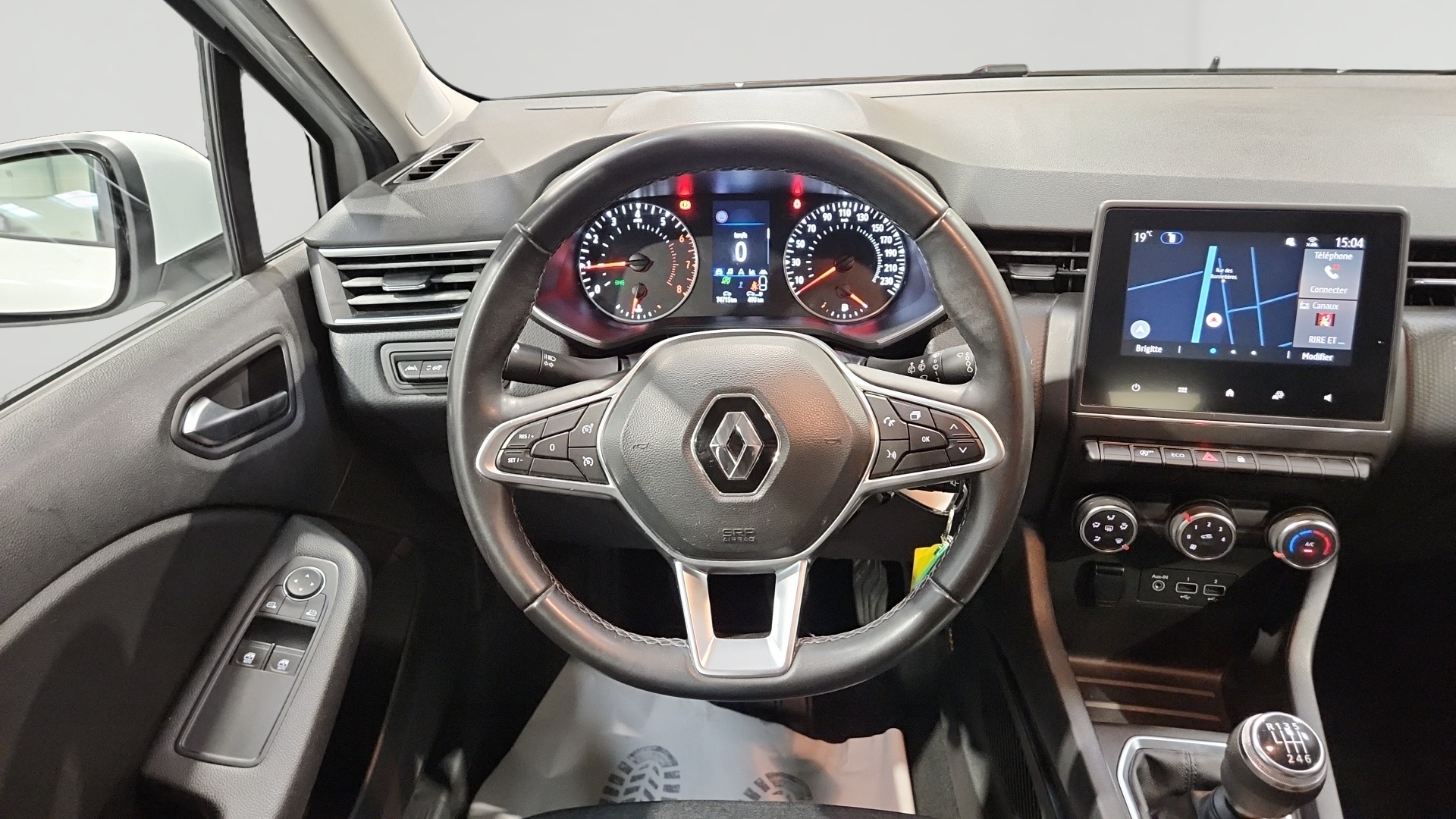 RENAULT CLIO V TCe 90 - 21 Business