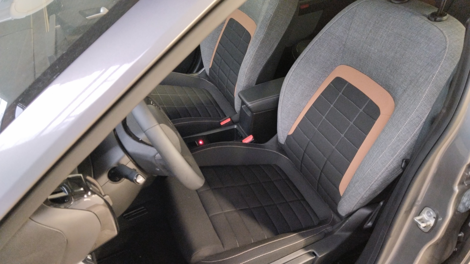 CITROEN C3 AIRCROSS Hybride 145 E-dcs6 PLUS