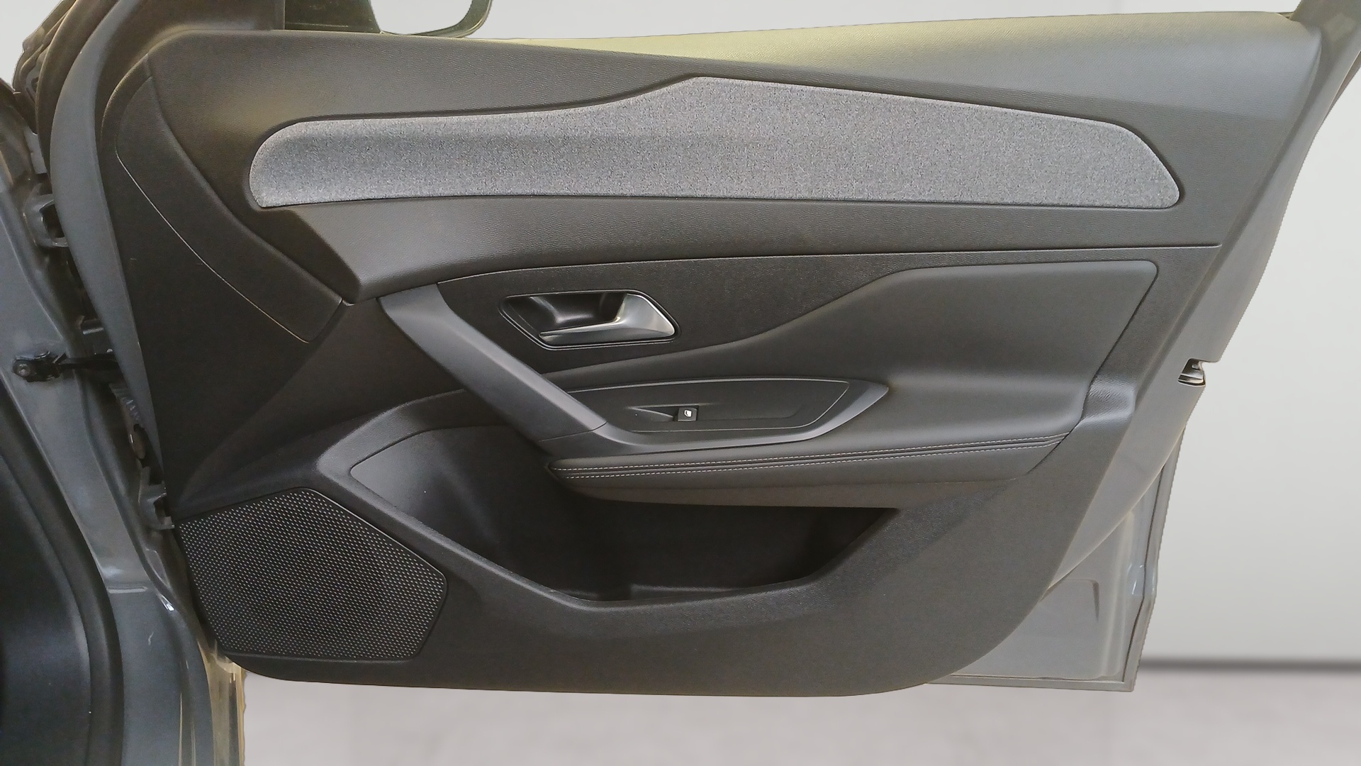 PEUGEOT 308 Allure Hybrid 145 ch e-DCS6