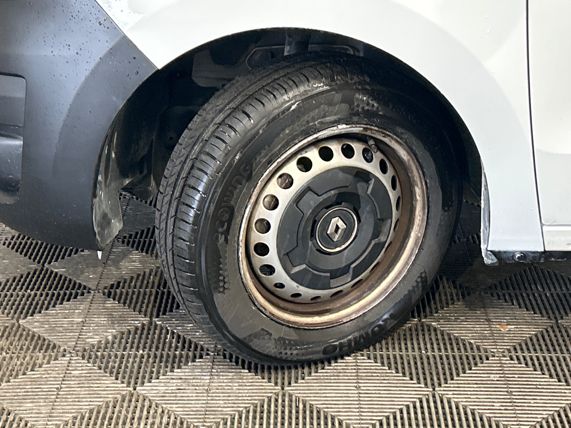 RENAULT EXPRESS VAN Confort Blue dCi 95 - 22 — expertise