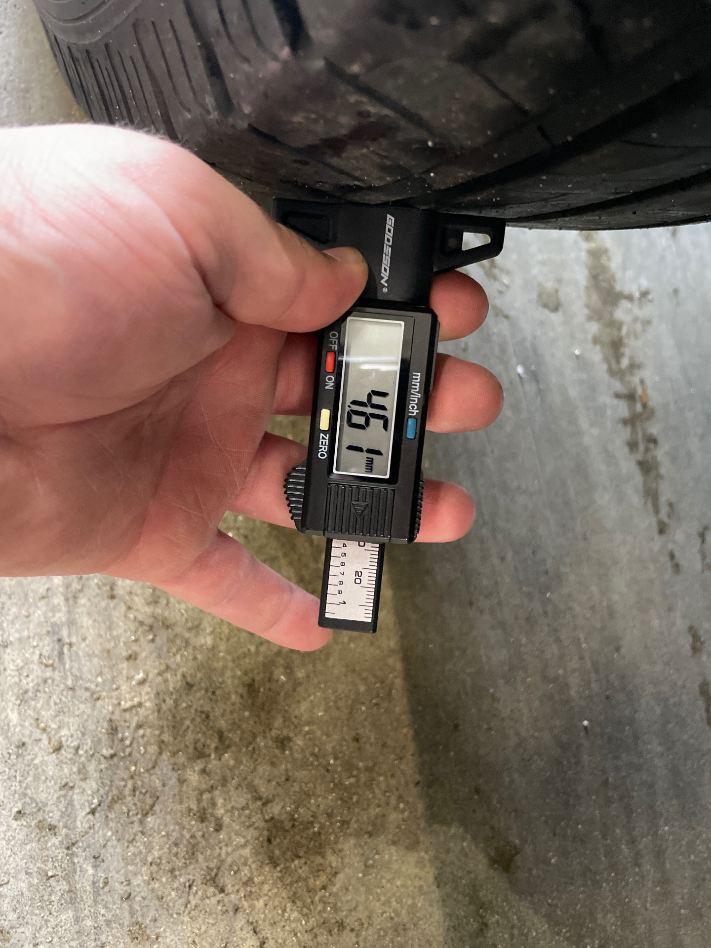RENAULT TRAFIC FOURGON FGN L1H1 1000 KG DCI 145 ENERGY EDC CONFORT — expertise