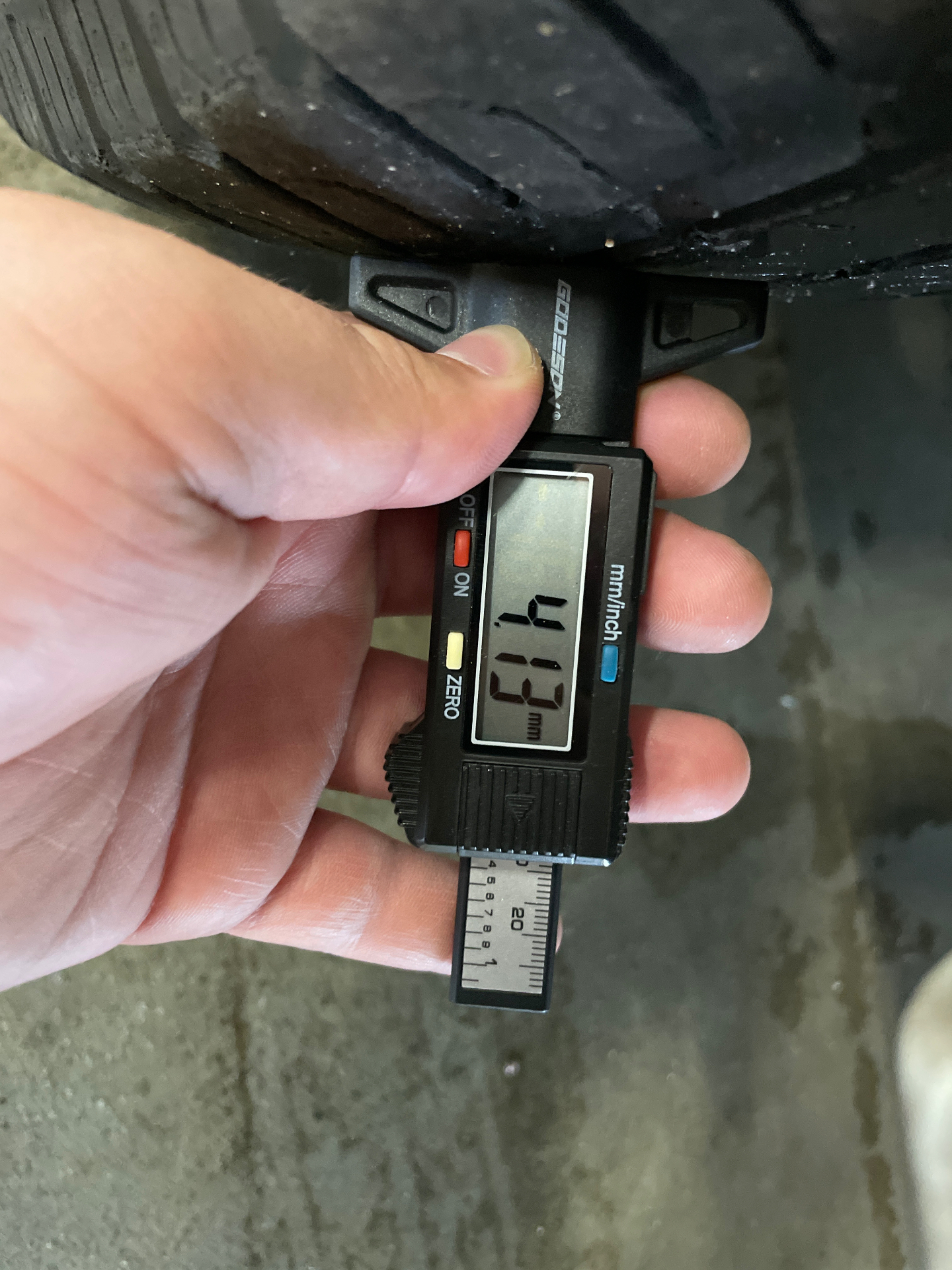 RENAULT TRAFIC FOURGON FGN L1H1 1000 KG DCI 145 ENERGY EDC CONFORT — expertise