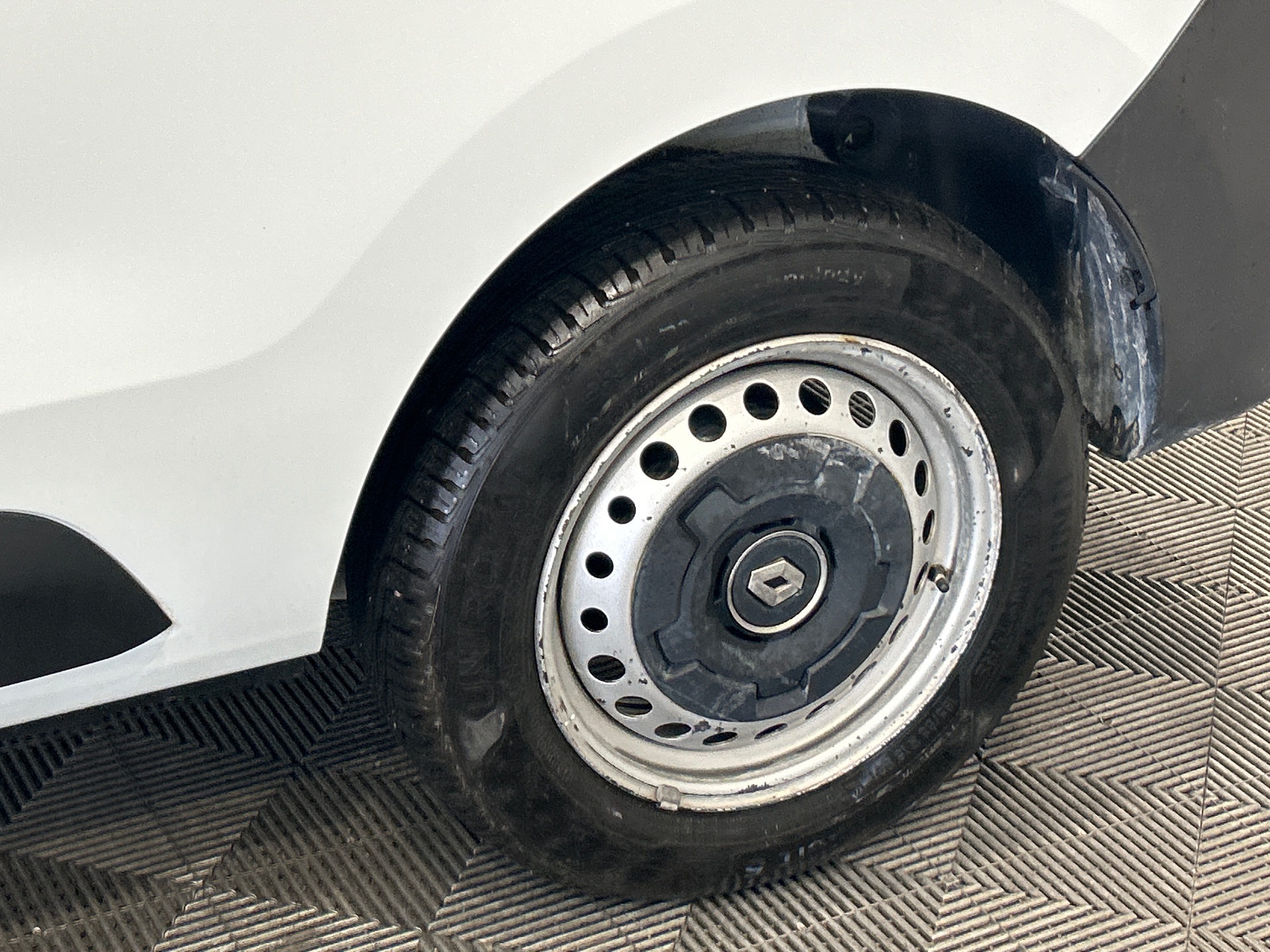 RENAULT EXPRESS VAN Confort Blue dCi 95 - 22 — expertise