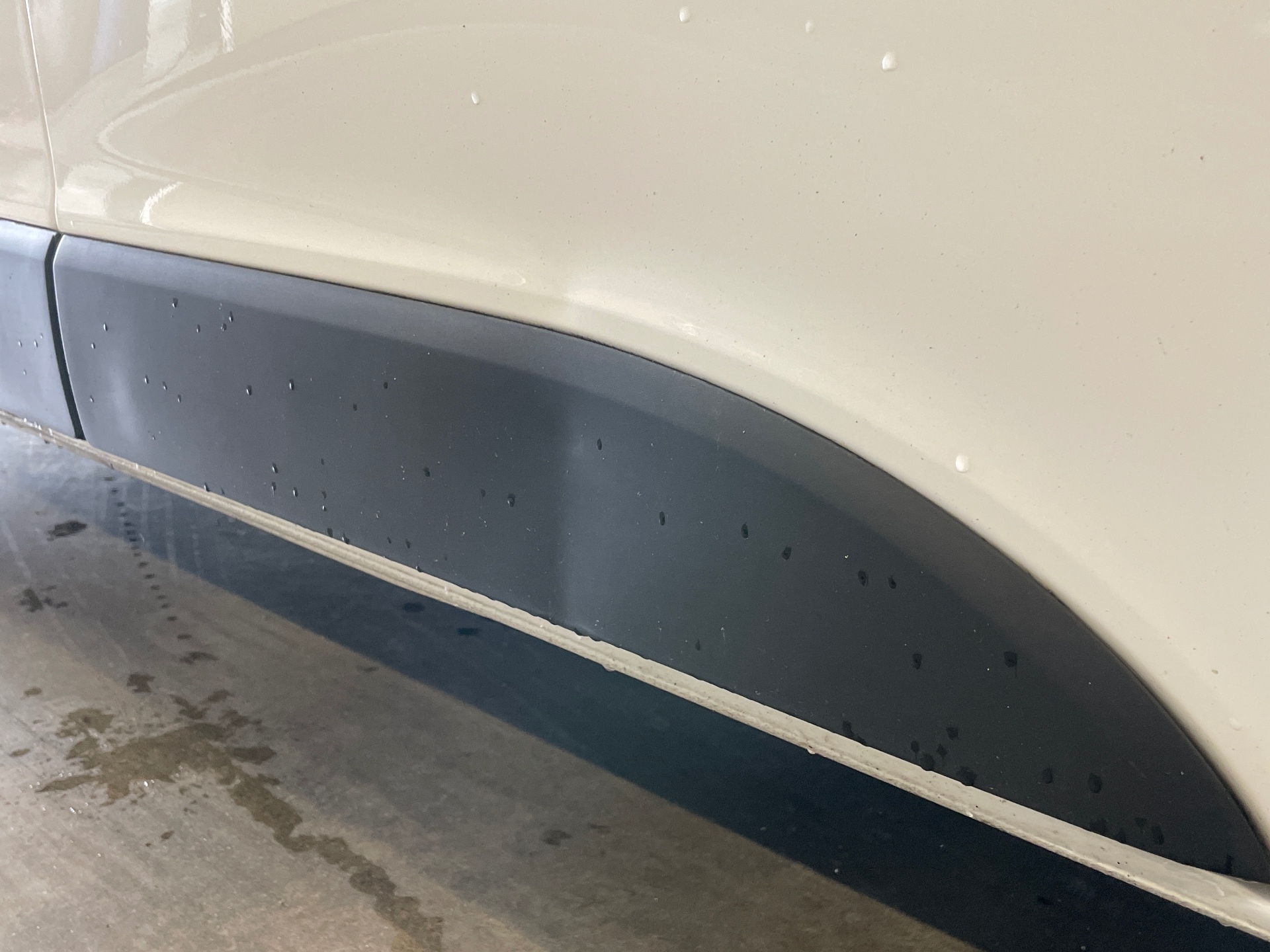 RENAULT TRAFIC FOURGON FGN L1H1 1000 KG DCI 145 ENERGY EDC CONFORT — expertise