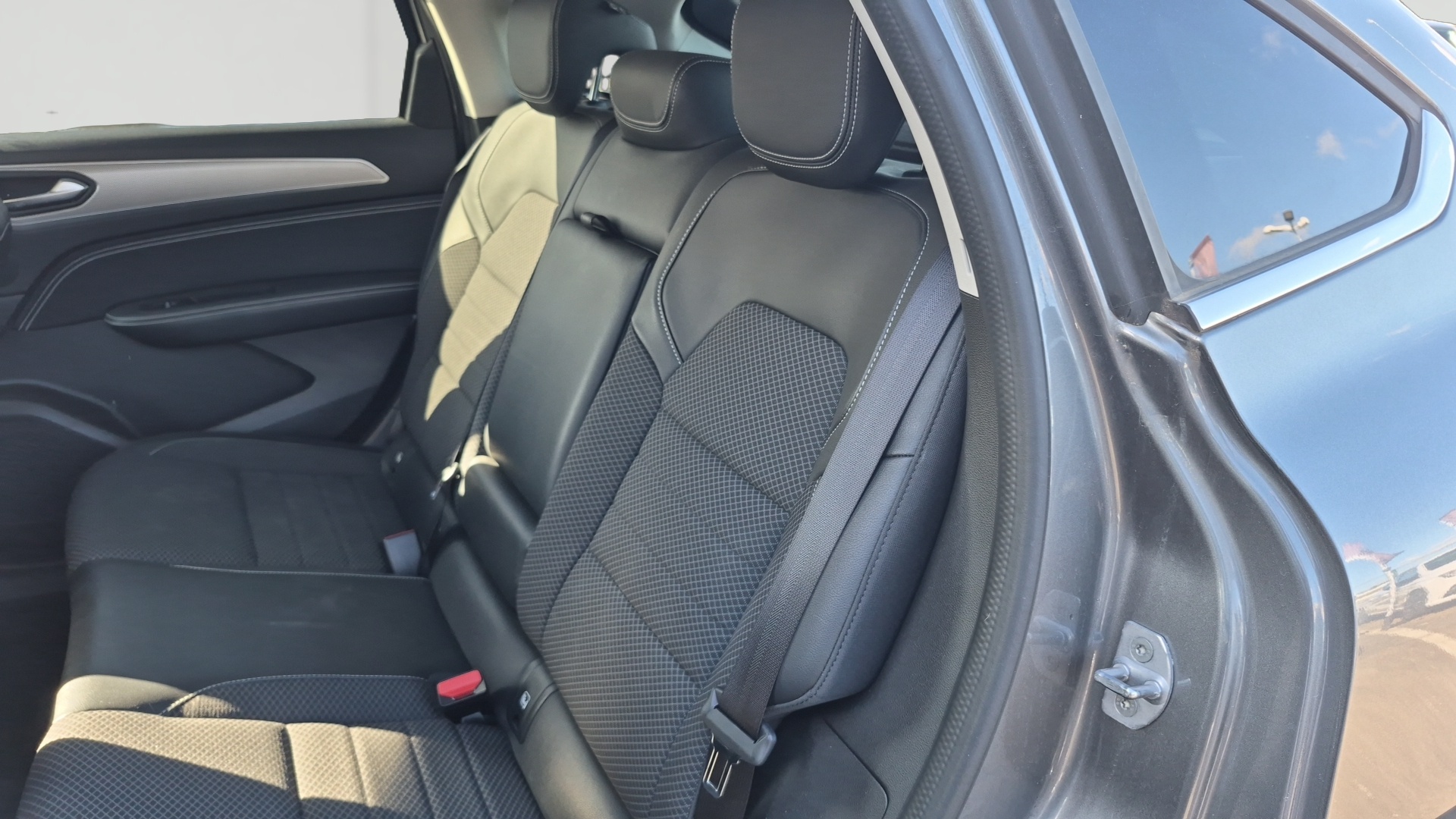 RENAULT ARKANA E-Tech hybride 145 - 22 Techno
