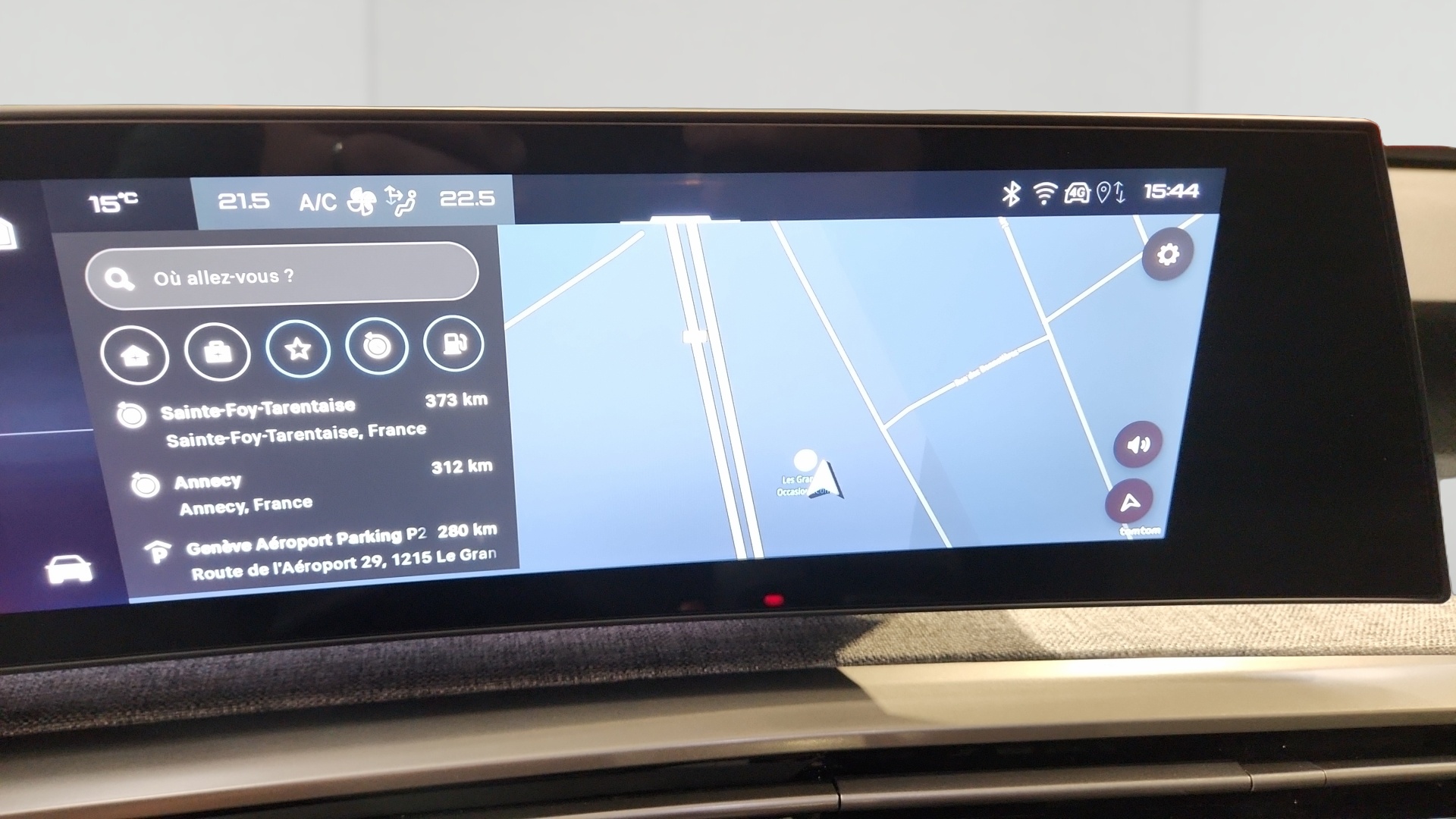 PEUGEOT 3008 Hybrid 145 e-DCS6 Allure - 5P