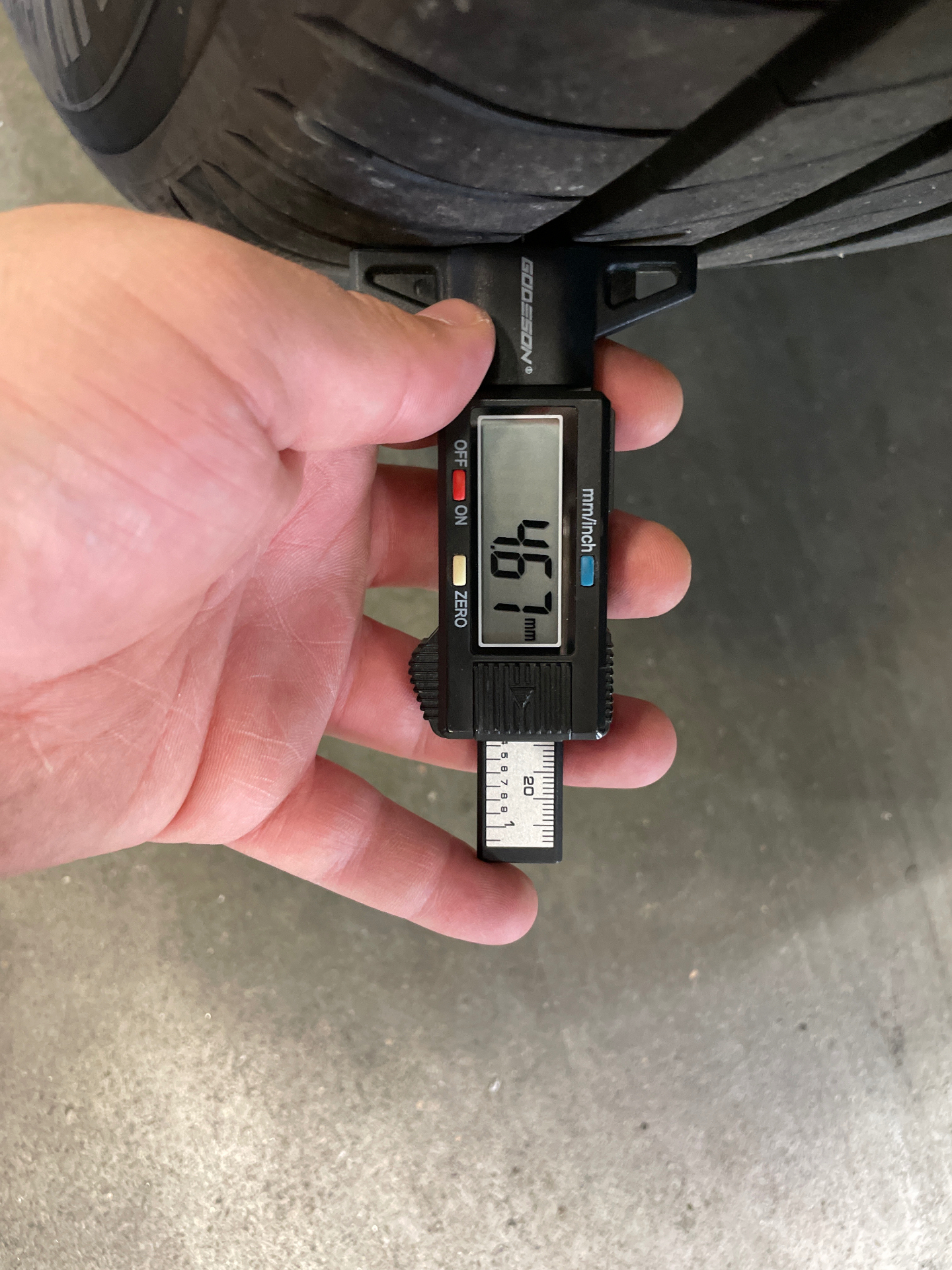 PEUGEOT 3008 Hybrid 145 e-DCS6 Allure — expertise