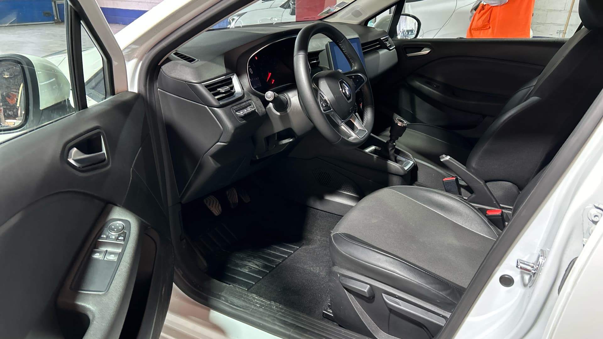 RENAULT CLIO V Blue dCi 85 Business