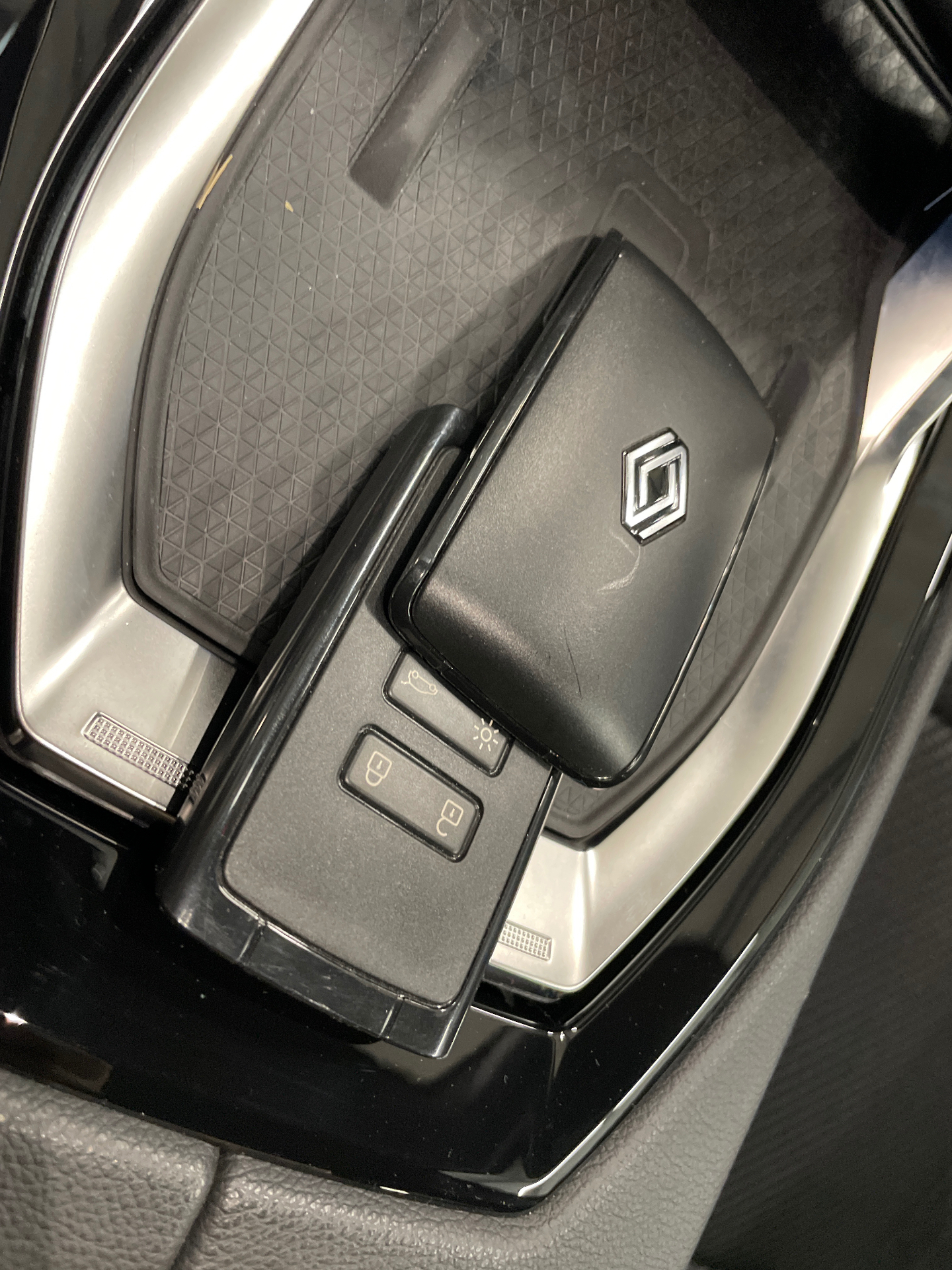 RENAULT AUSTRAL mild hybrid 160 auto Techno esprit Alpine — expertise