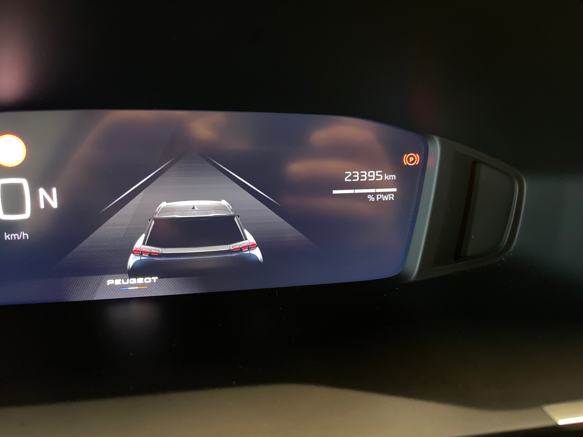 PEUGEOT 2008 Hybrid 145 ch e-DCS6 Allure — expertise
