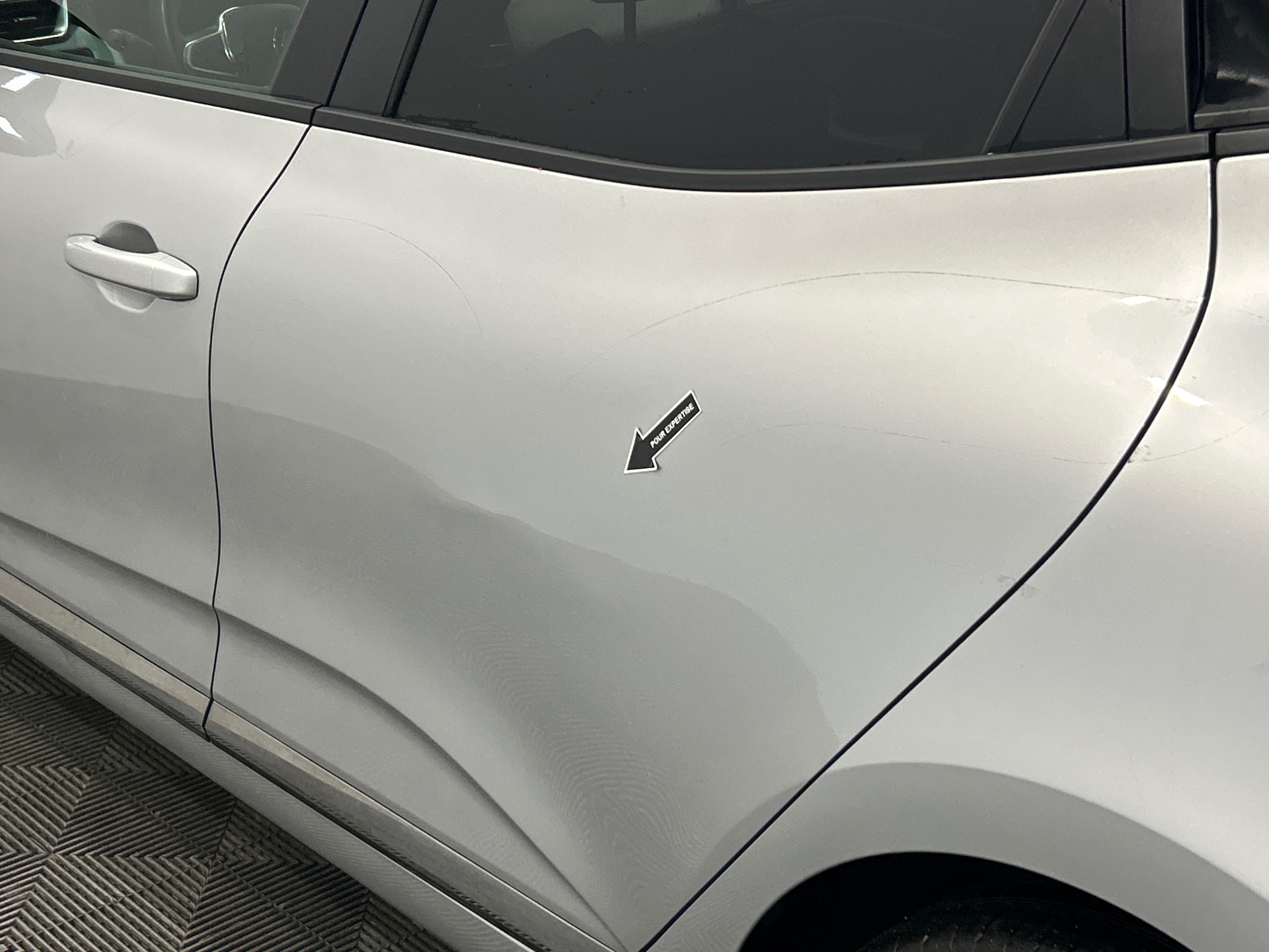 RENAULT CLIO V Auto Ecole TCe 90 — expertise