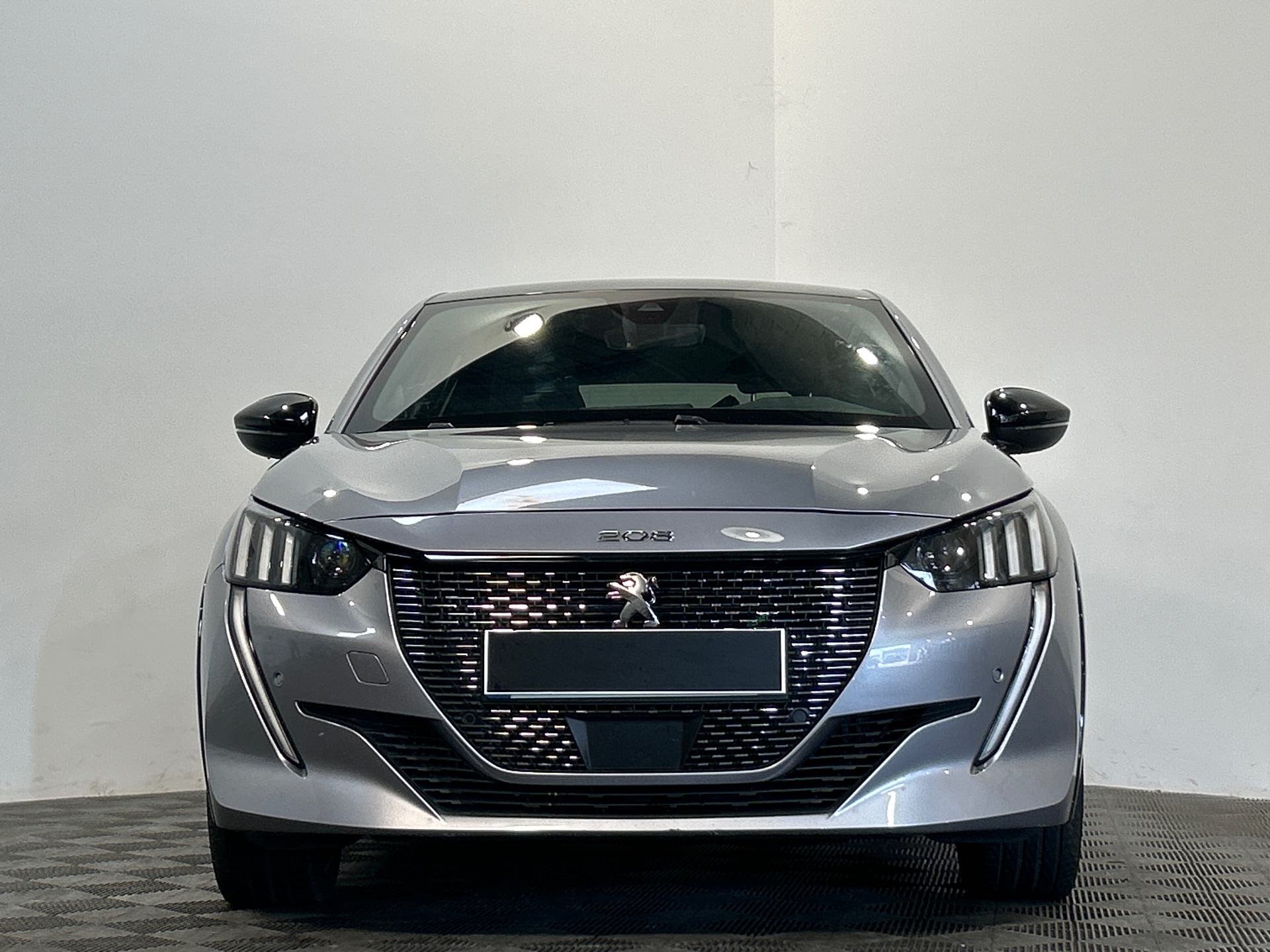 PEUGEOT 208 GT PURETECH 100 S&S BVM6
