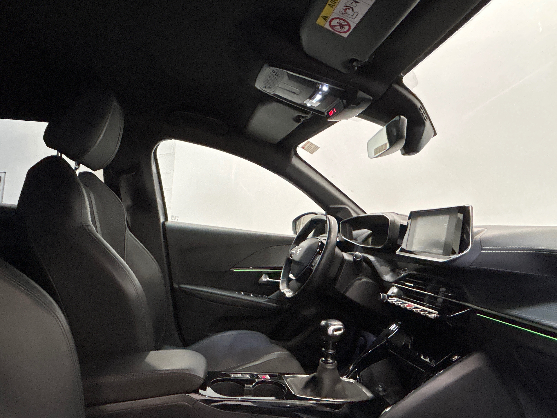 PEUGEOT 208 GT PURETECH 100 S&S BVM6
