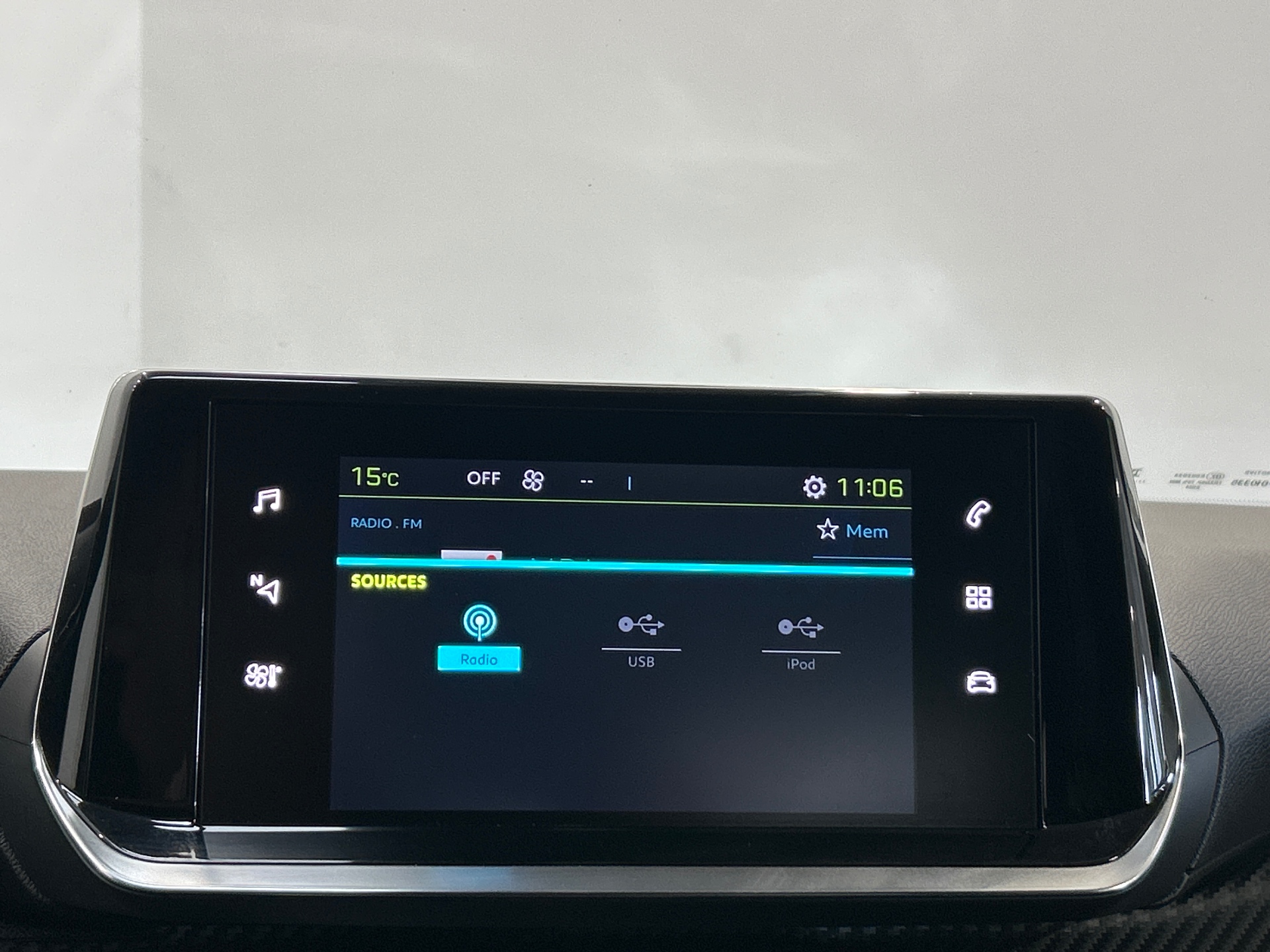 PEUGEOT 2008 ELECTRIQUE 136 ch Active Pack