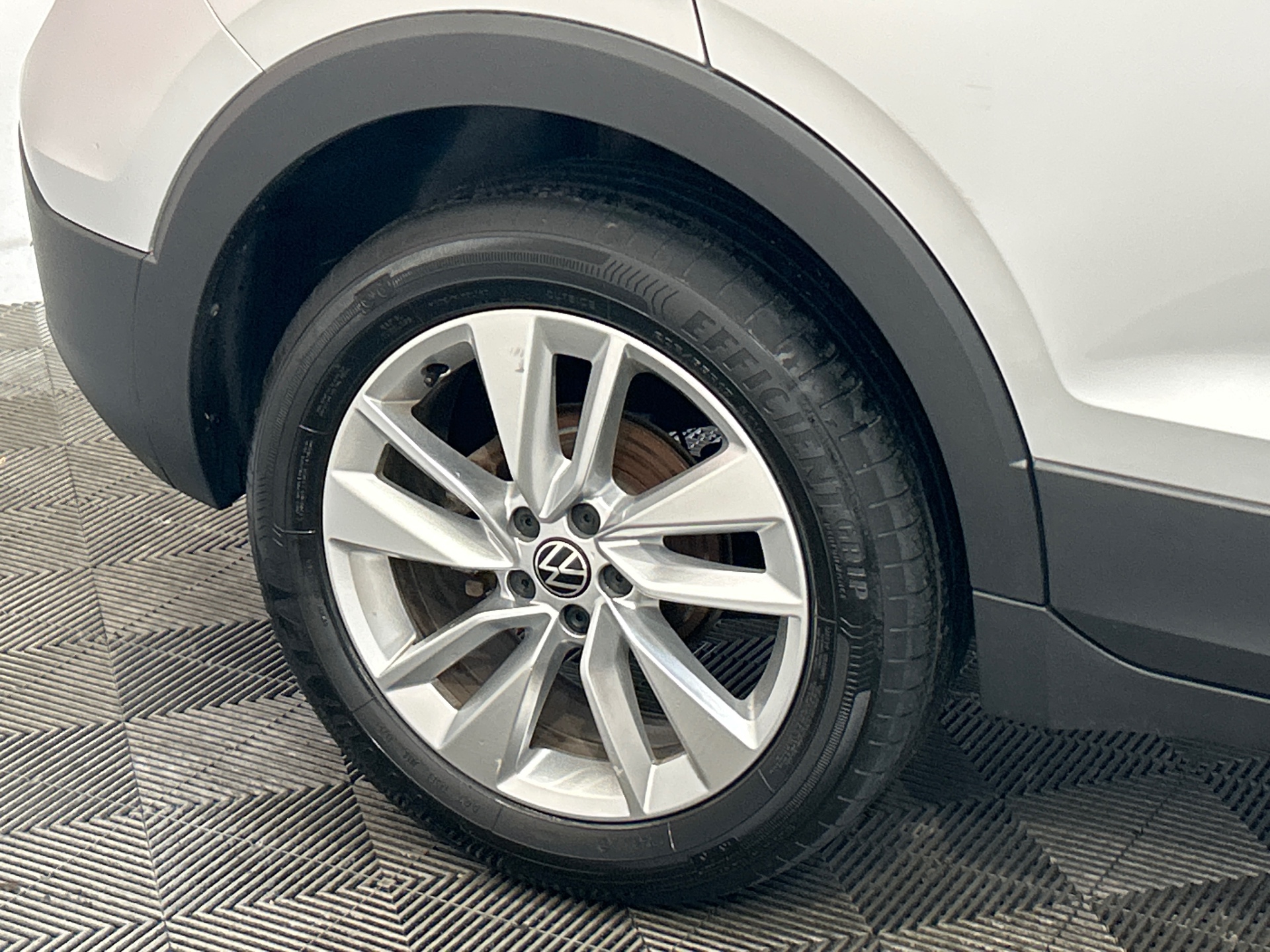 VOLKSWAGEN T-CROSS Edition 1.0 TSI 116 DSG — expertise