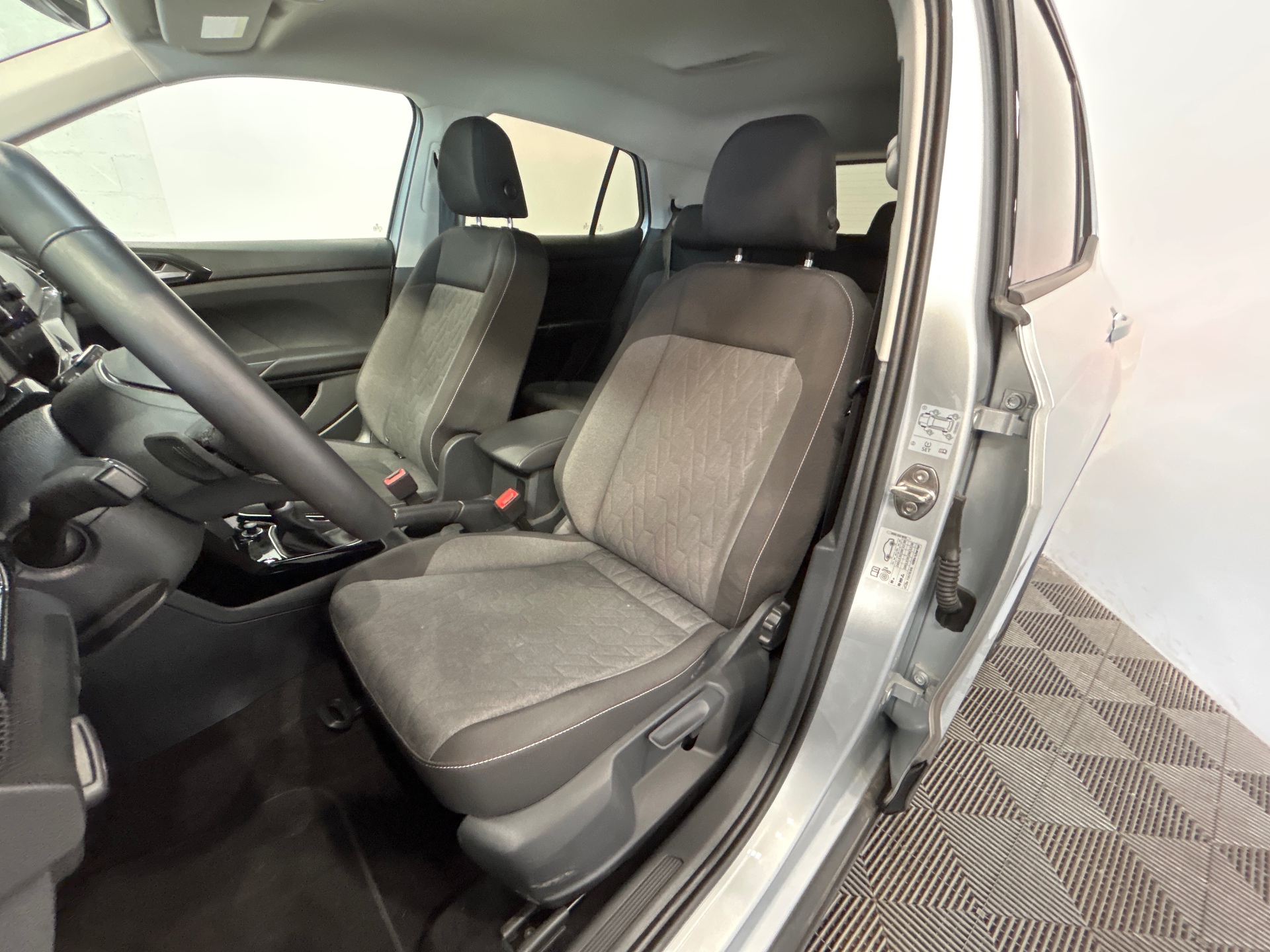 VOLKSWAGEN T-CROSS Edition 1.0 TSI 116 DSG