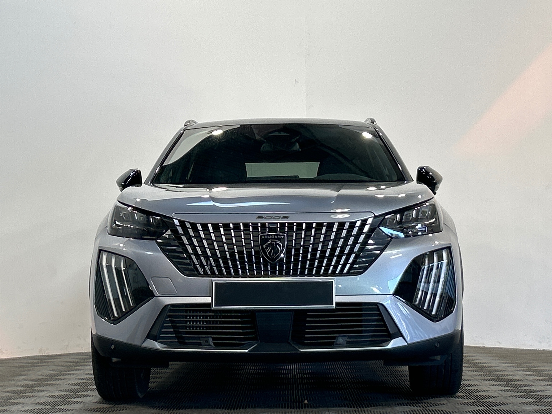 PEUGEOT 2008 GT Hybrid 145 ch e-DCS6