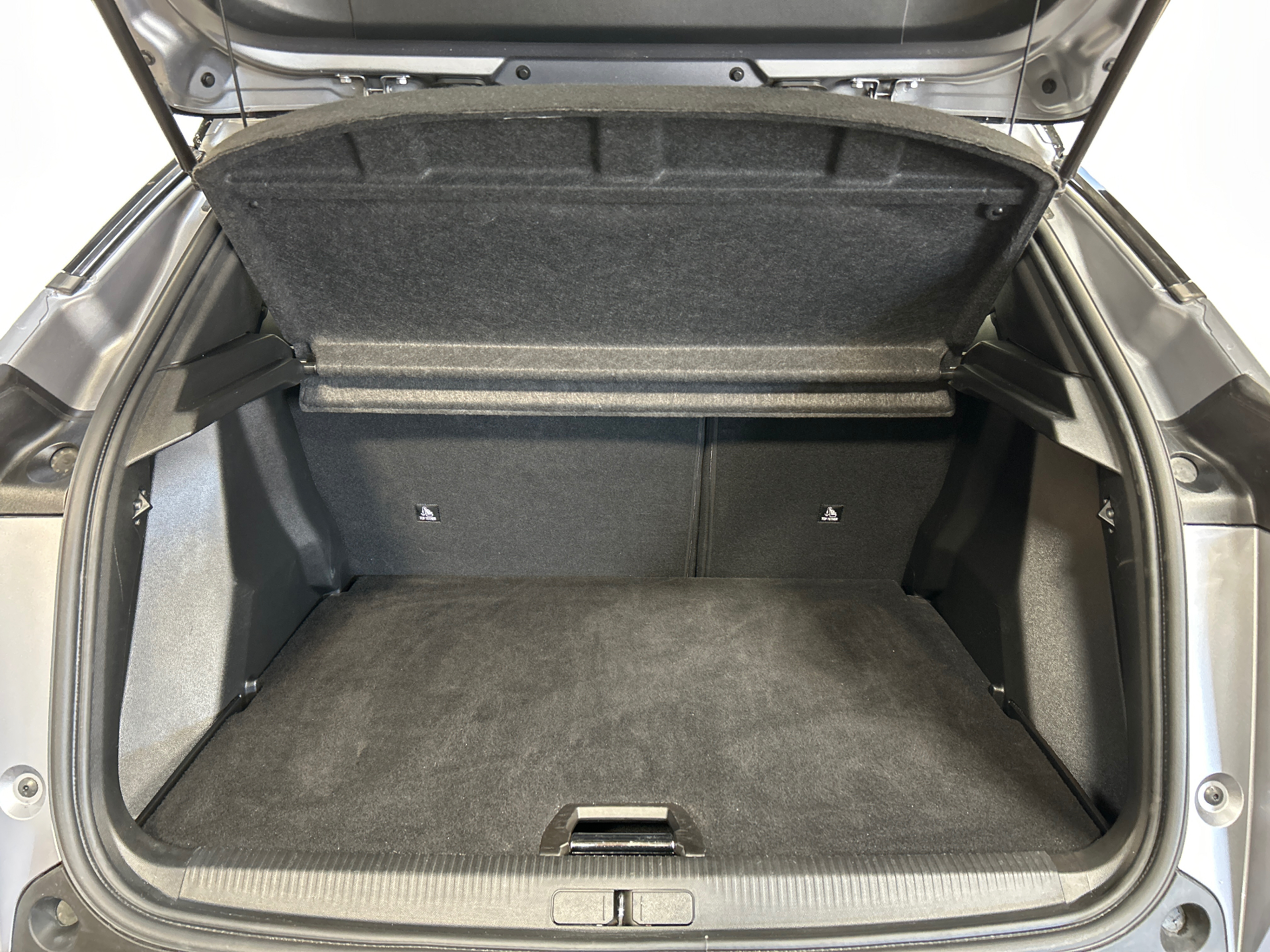 PEUGEOT 2008 GT Hybrid 145 ch e-DCS6