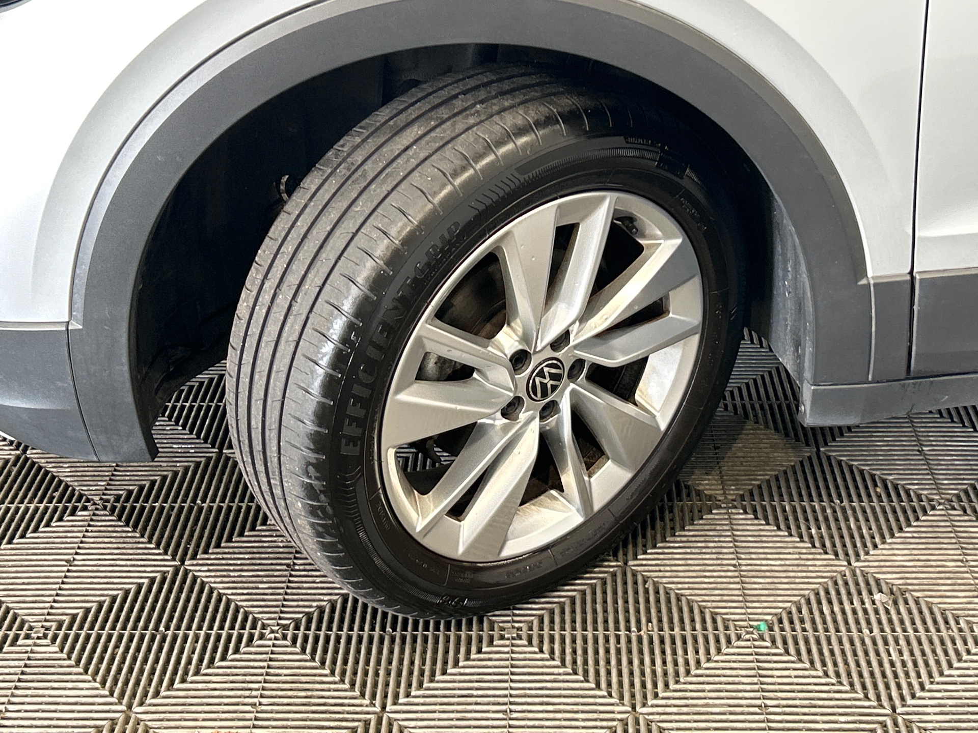 VOLKSWAGEN T-CROSS Edition 1.0 TSI 116 DSG — expertise