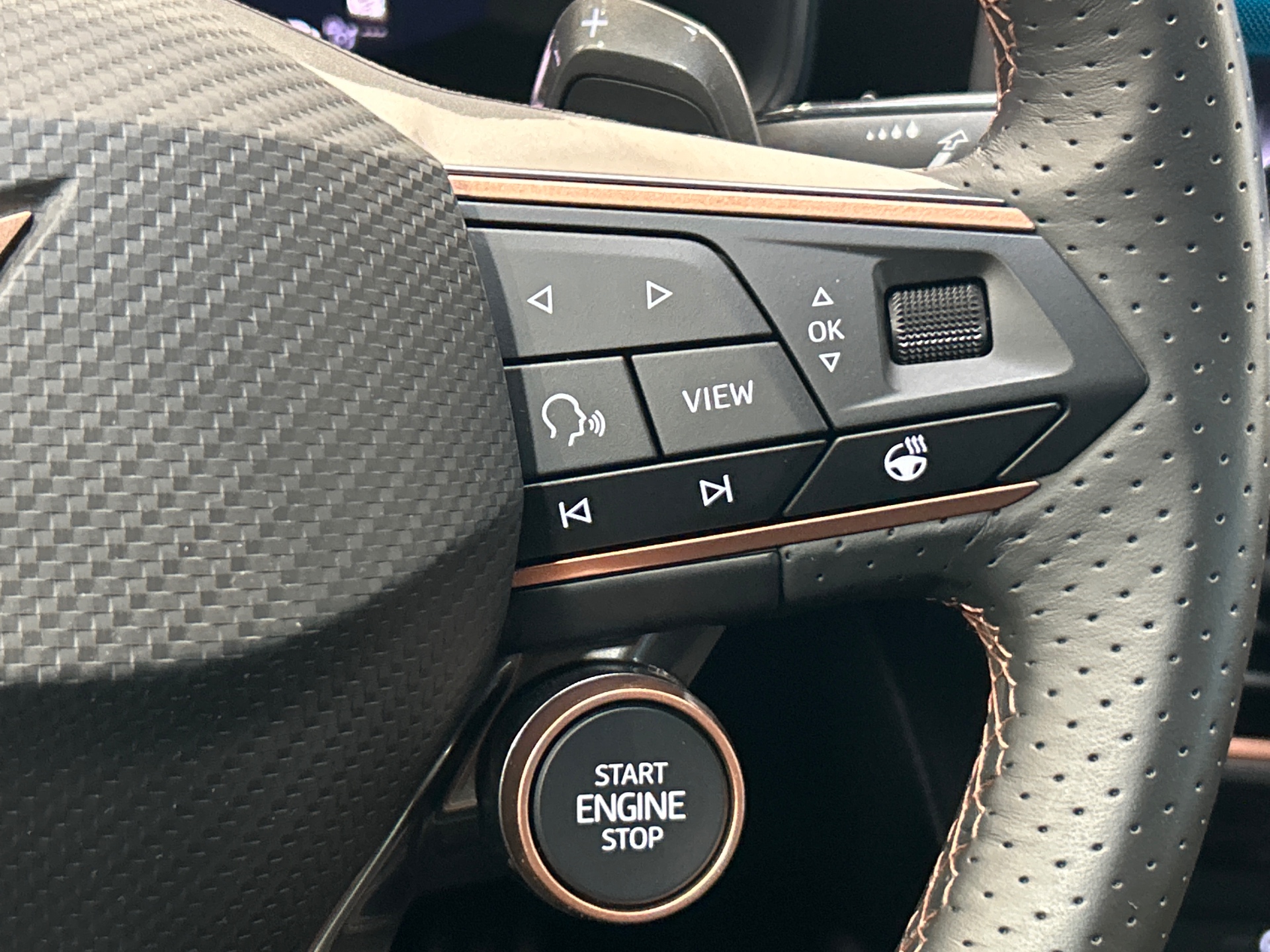 CUPRA FORMENTOR V 1.5 eTSI Hyb 150 DSG