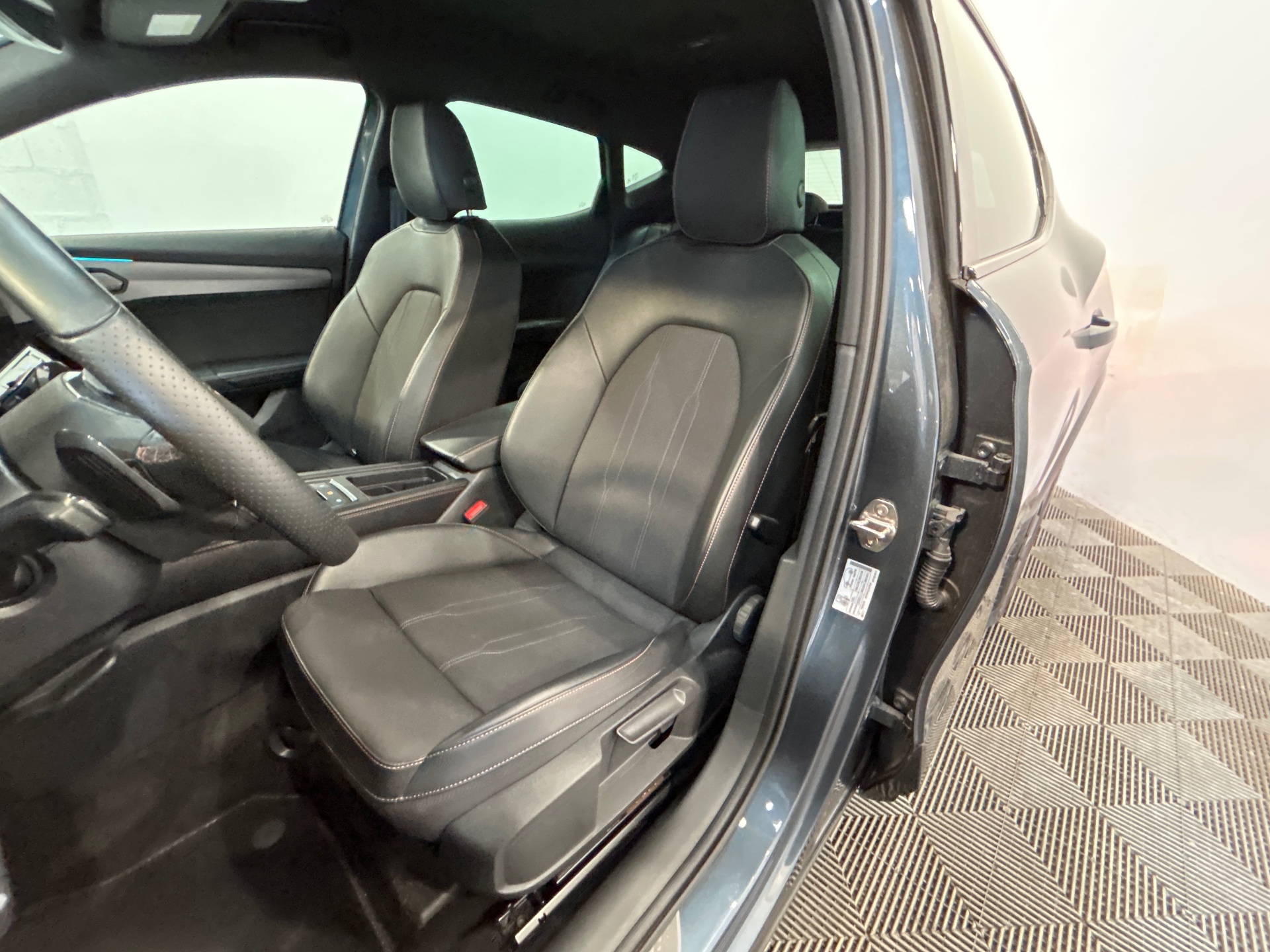 CUPRA FORMENTOR V 1.5 eTSI Hyb 150 DSG